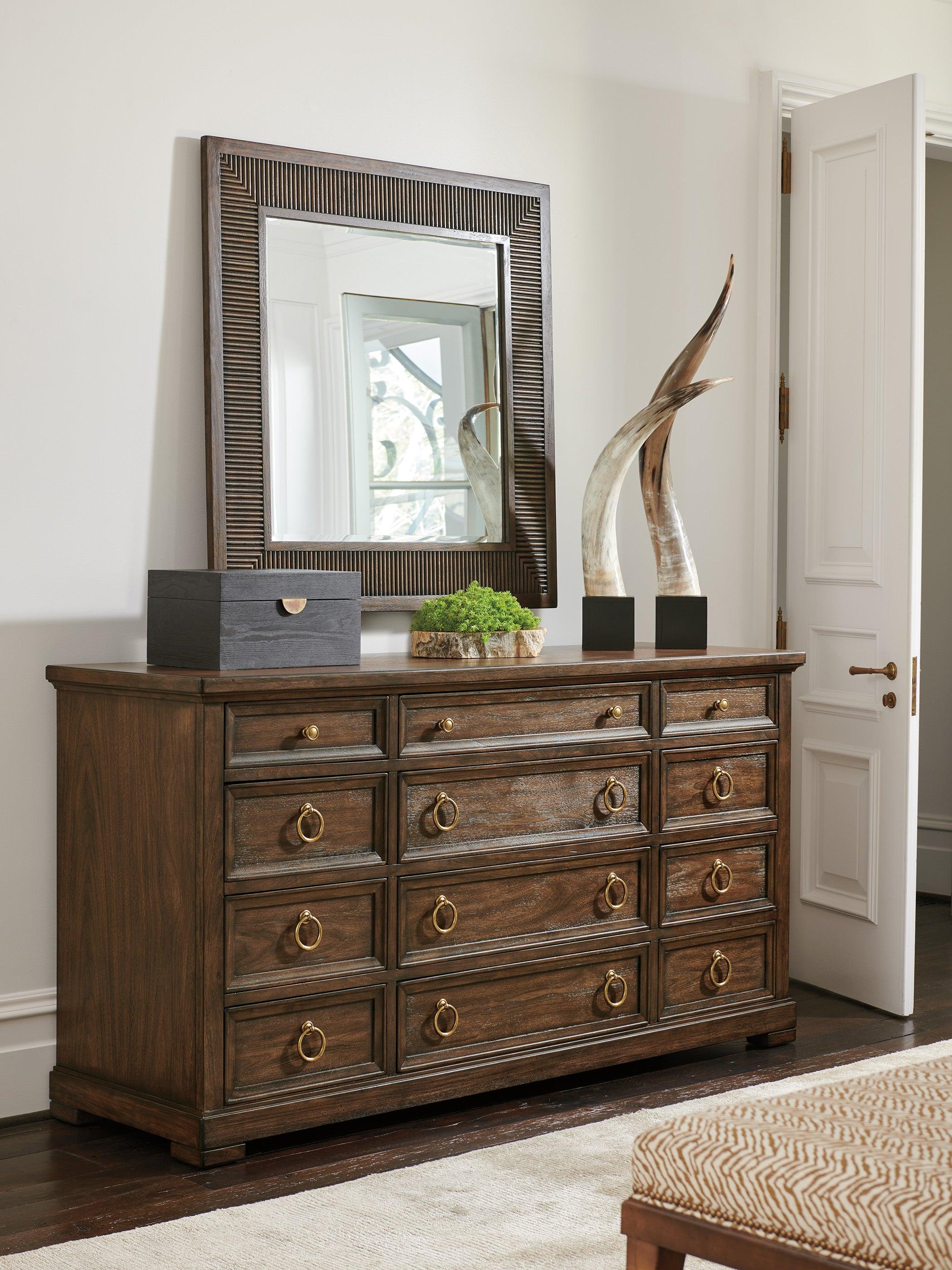 Silverado Sereno Triple Dresser - Remutear