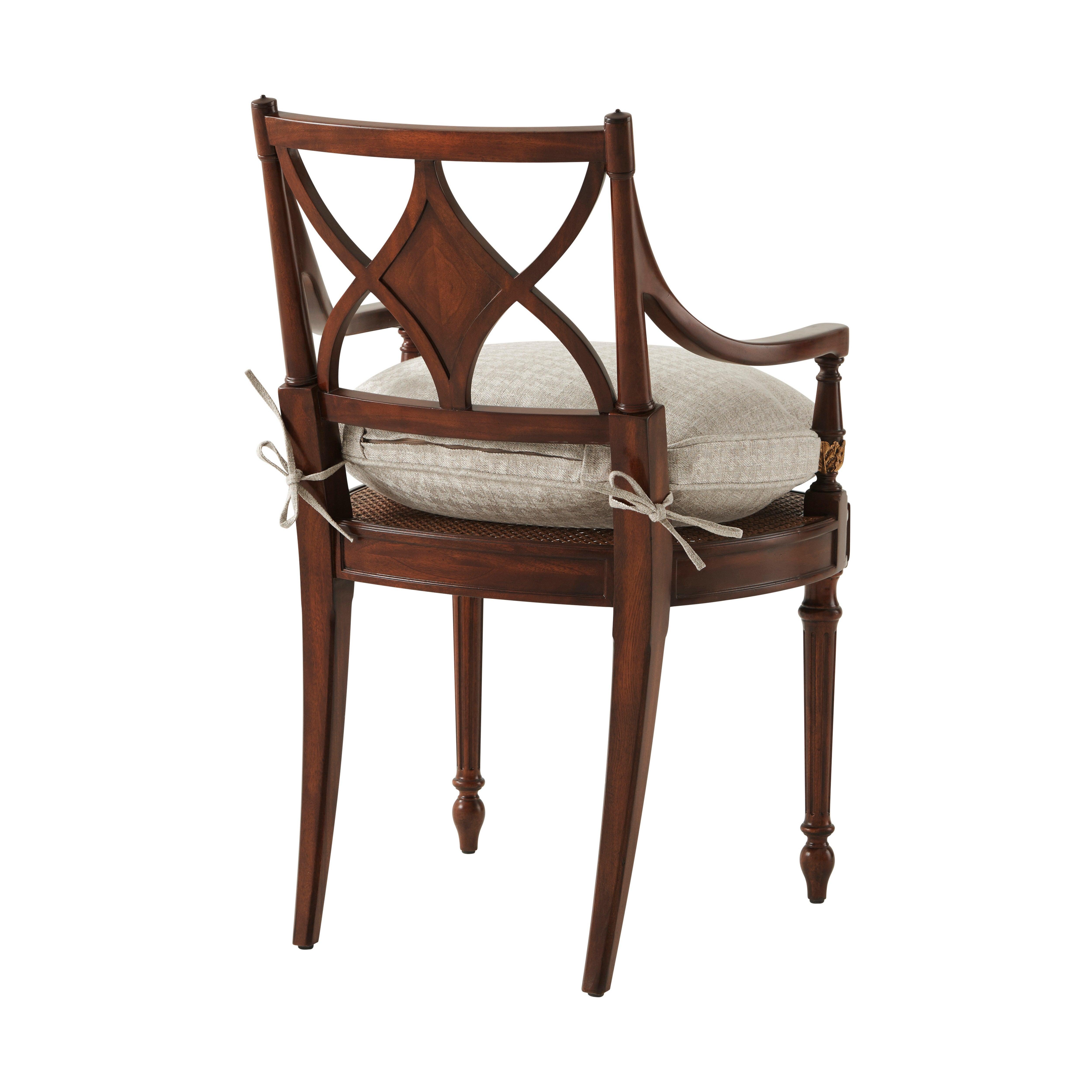 Sheraton's Dainty Chair - Set Of 2 - Remutear
