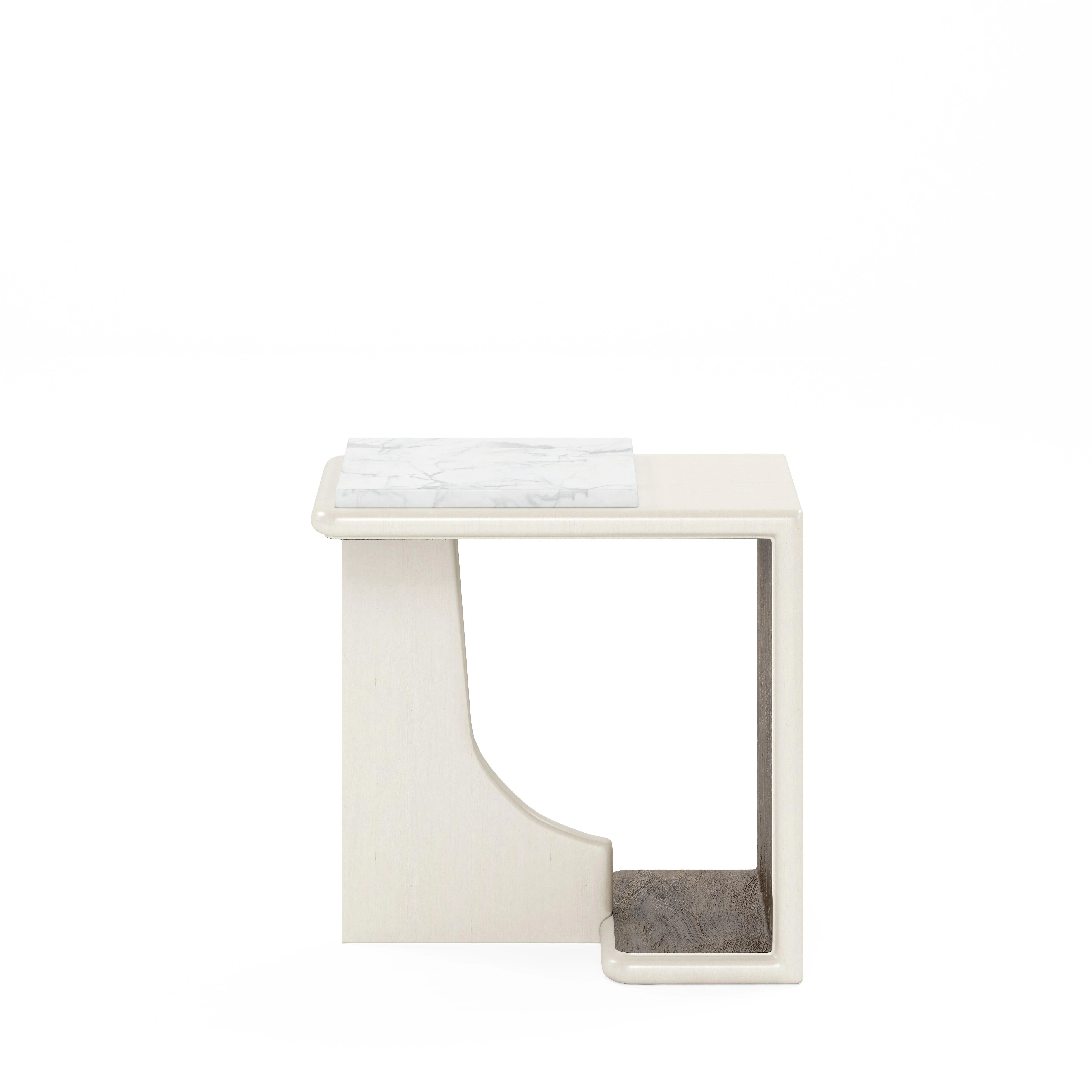 Blanc Chairside Table - Remutear