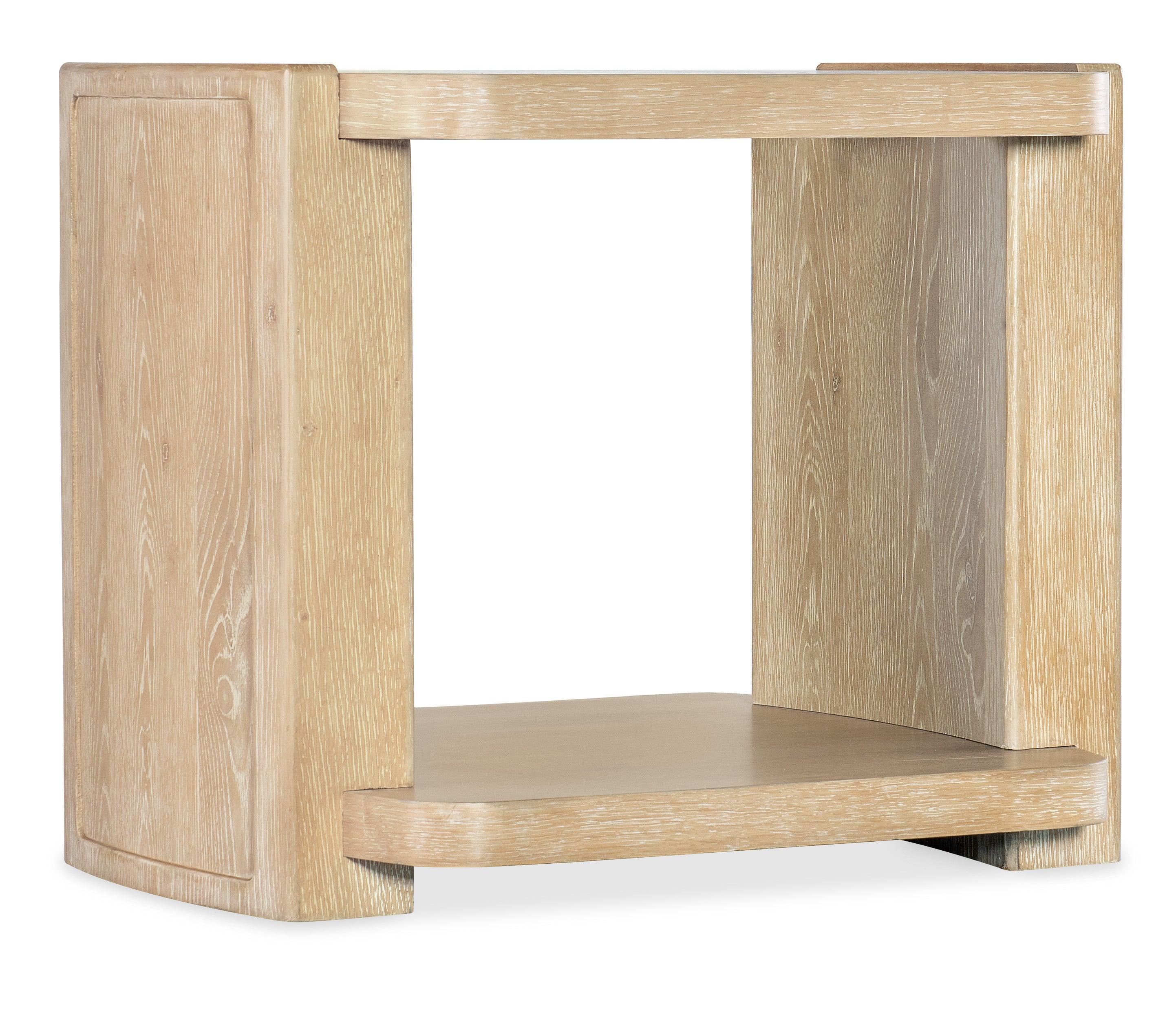 Retreat End Table - Remutear