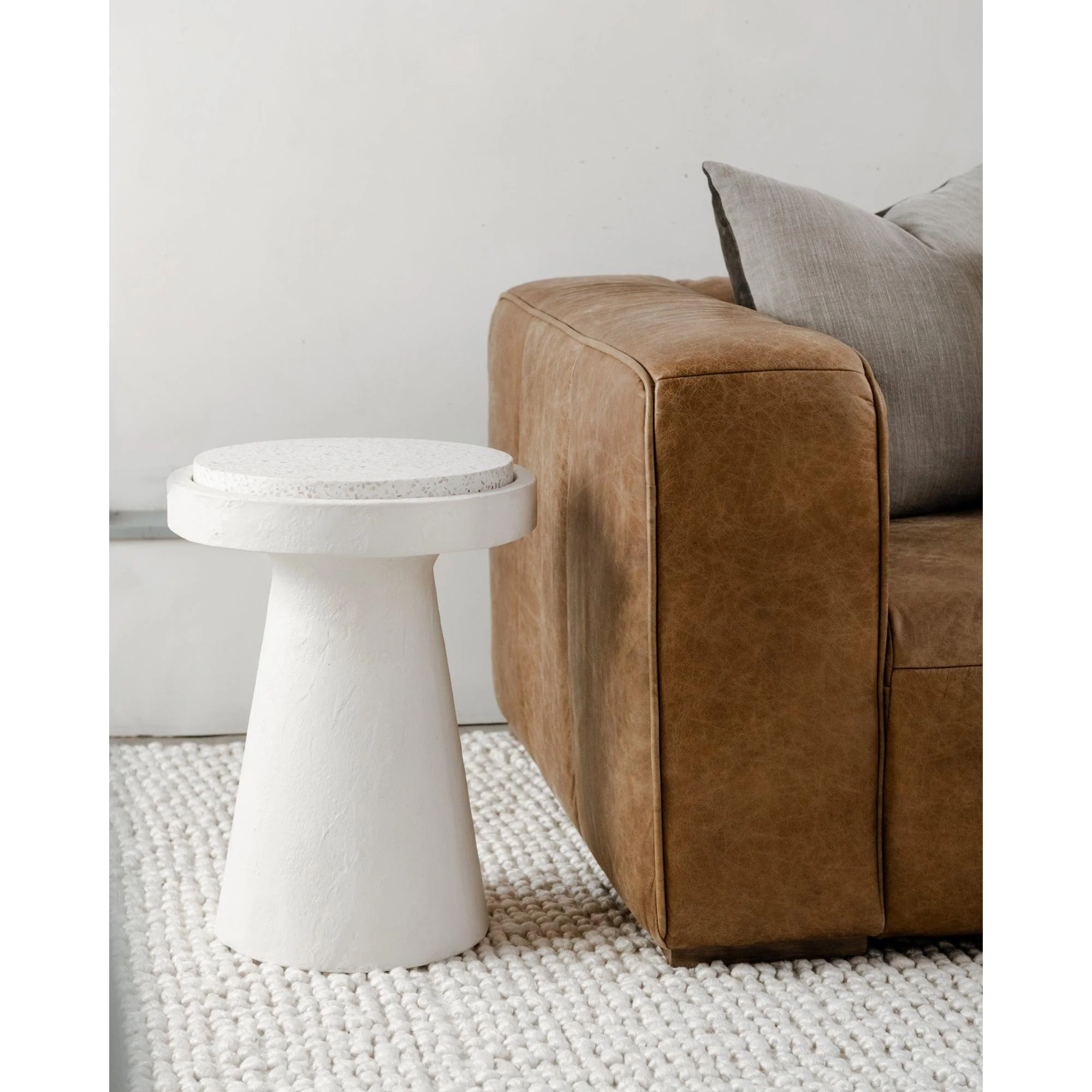 Book Accent Table White - Remutear