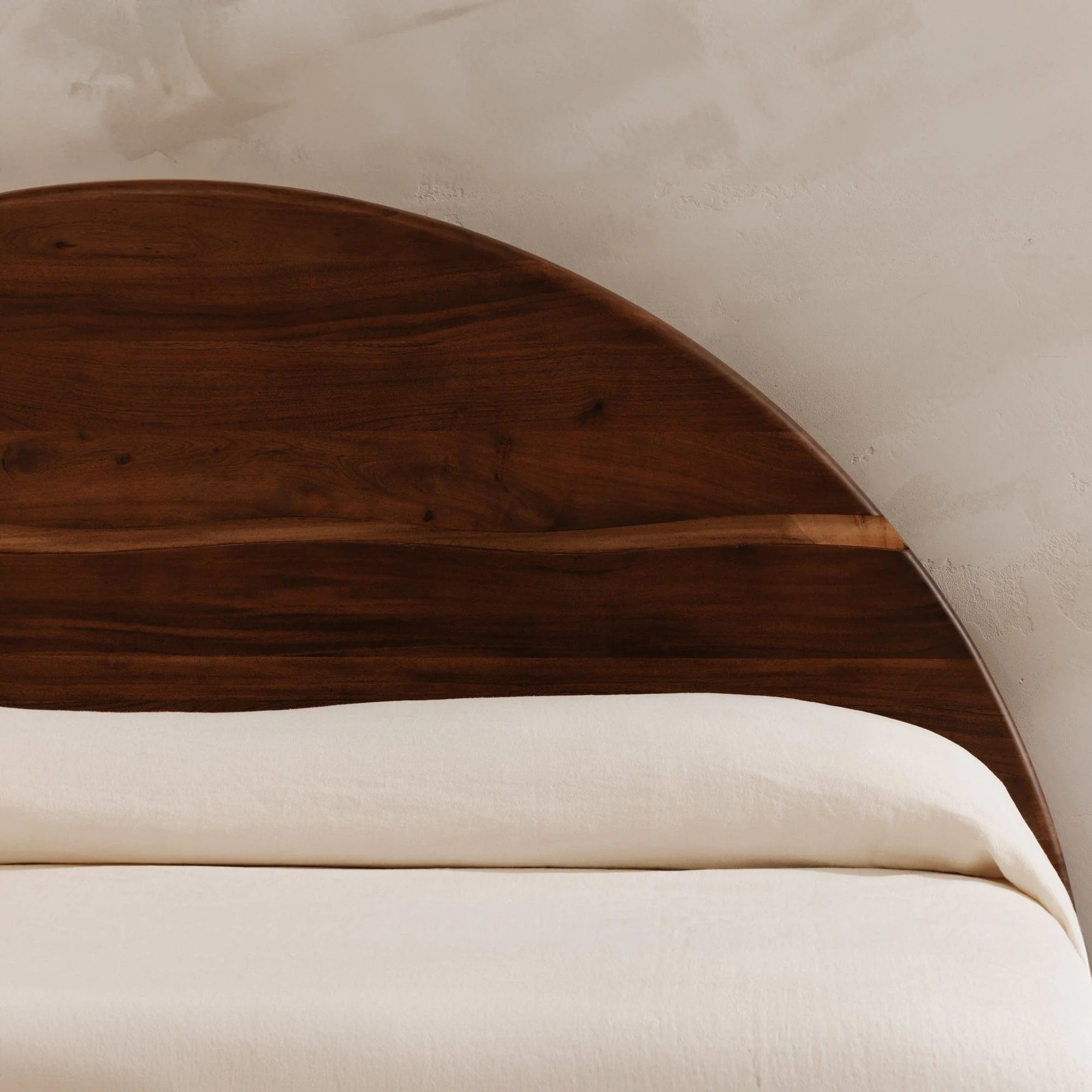 Watson Bed - Remutear