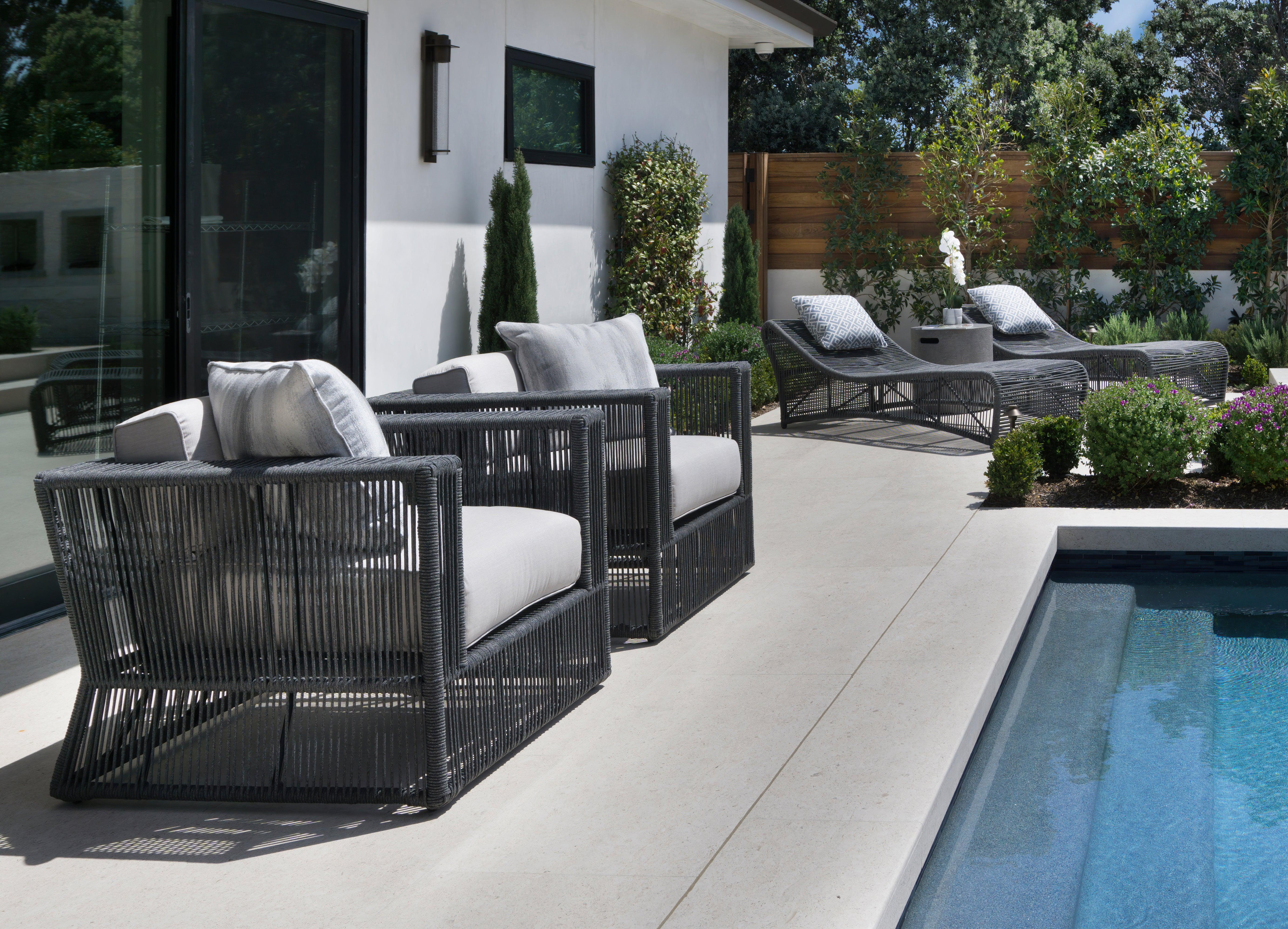 Milano Cushionless Chaise - Remutear