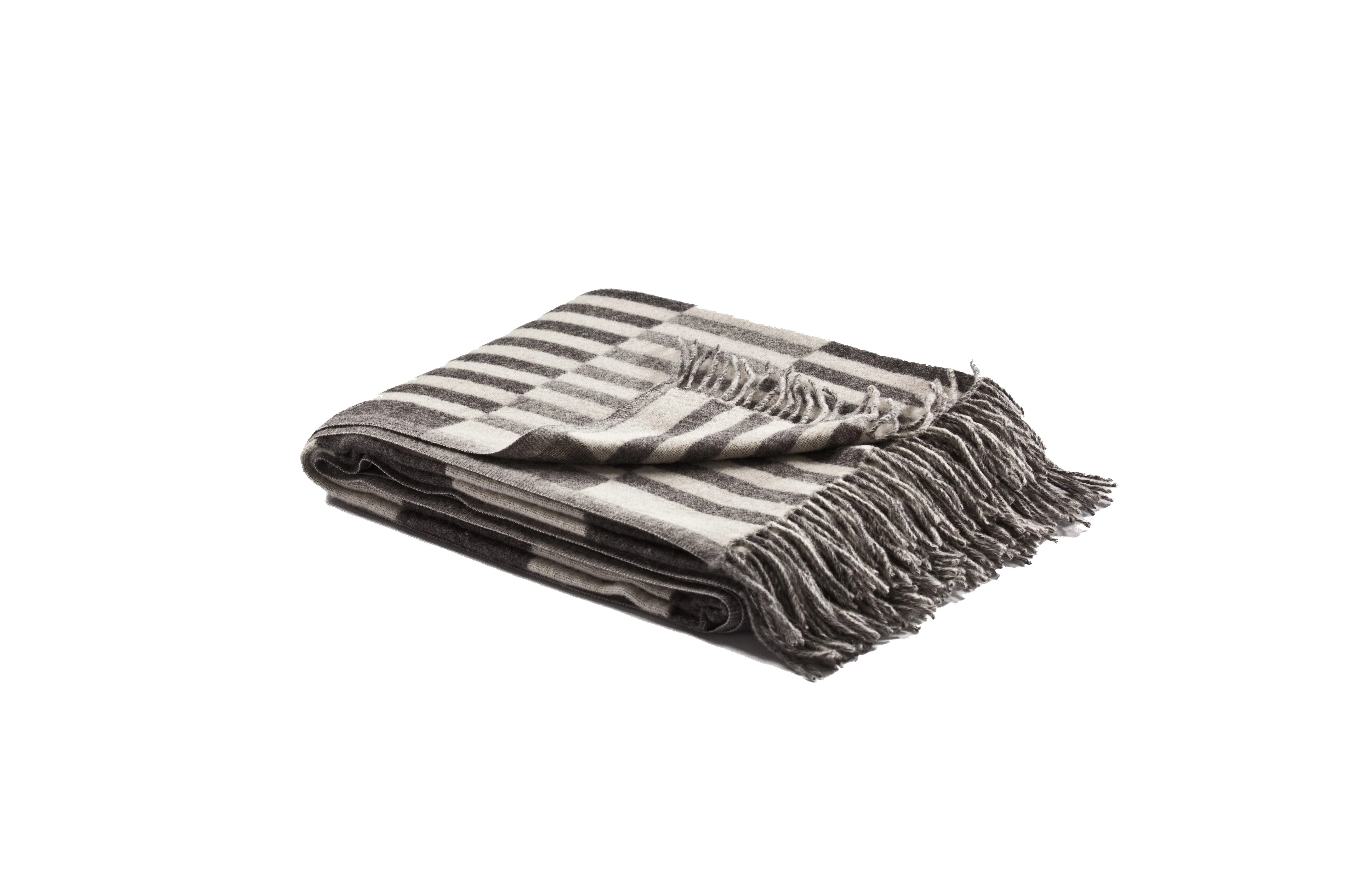Riley Woven Throw - Remutear