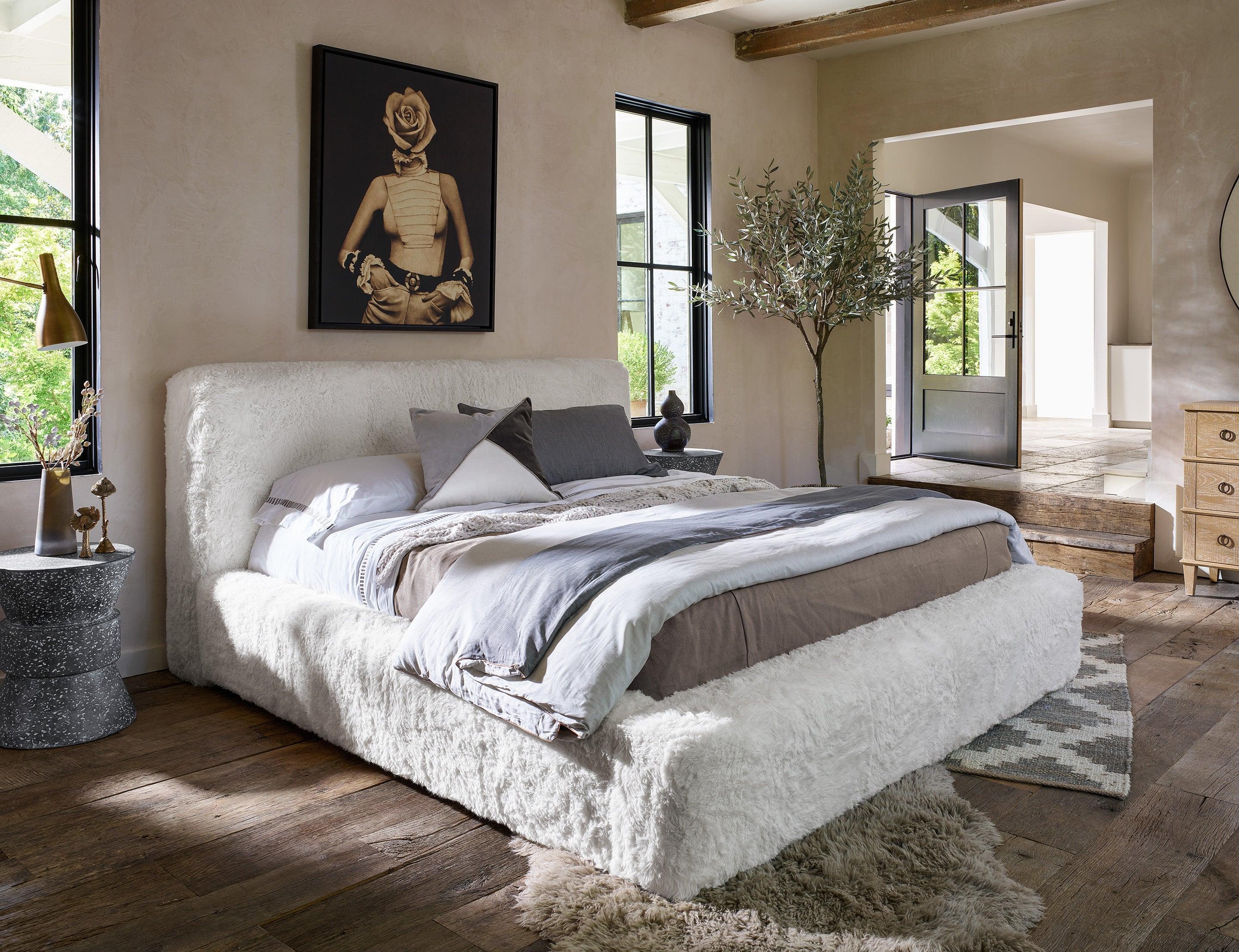 Modern Farmhouse Highland Bed - Remutear