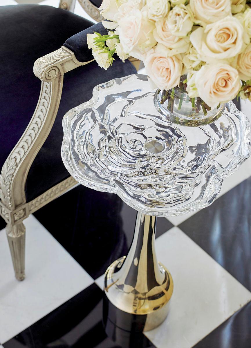 THE INBLOOM ACCENT TABLE - Remutear