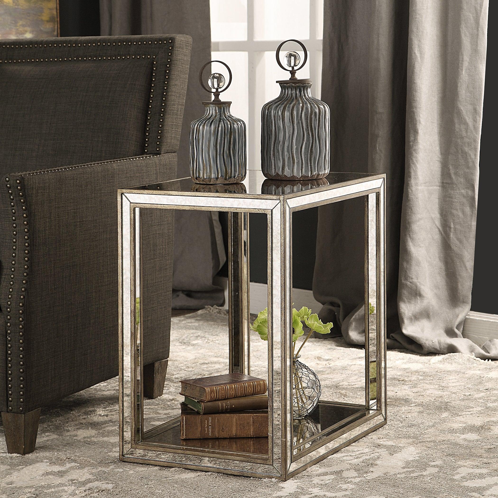 Julie Mirrored End Table - Remutear