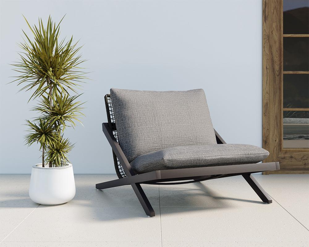 Bari Lounge Chair - Remutear
