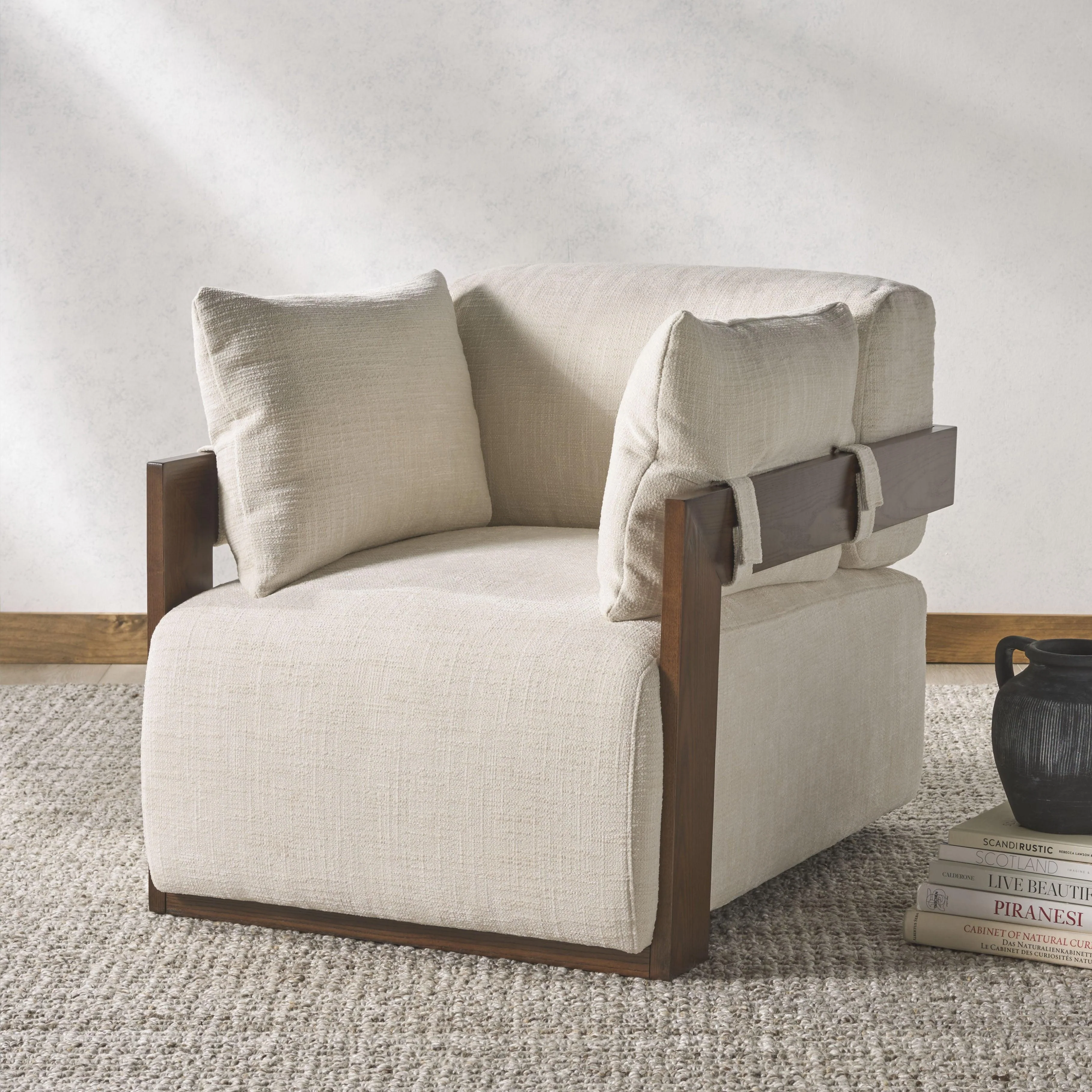 IVYBELLA ACCENT CHAIR - Remutear