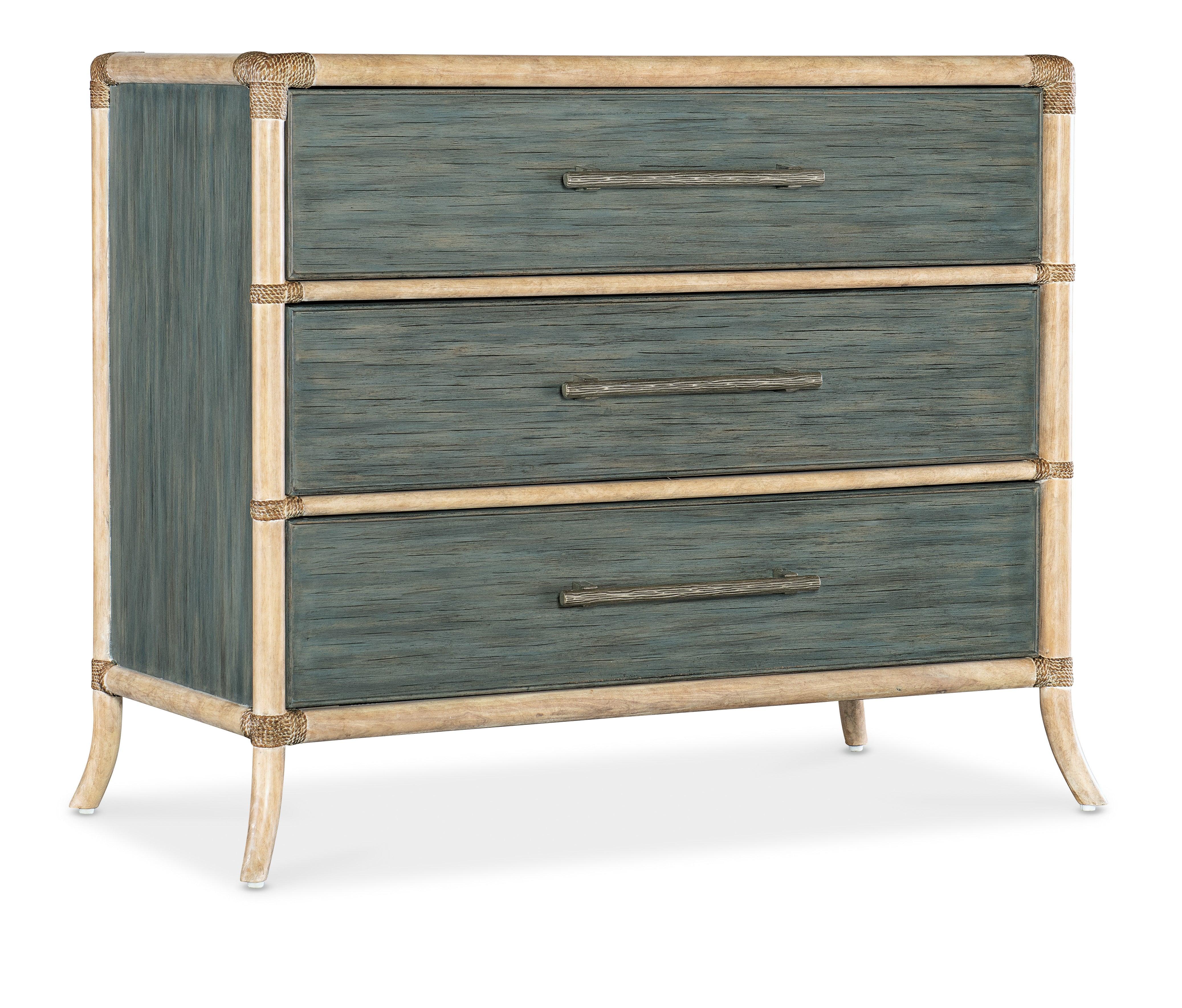 Retreat Pole Rattan Chest 1 - Remutear
