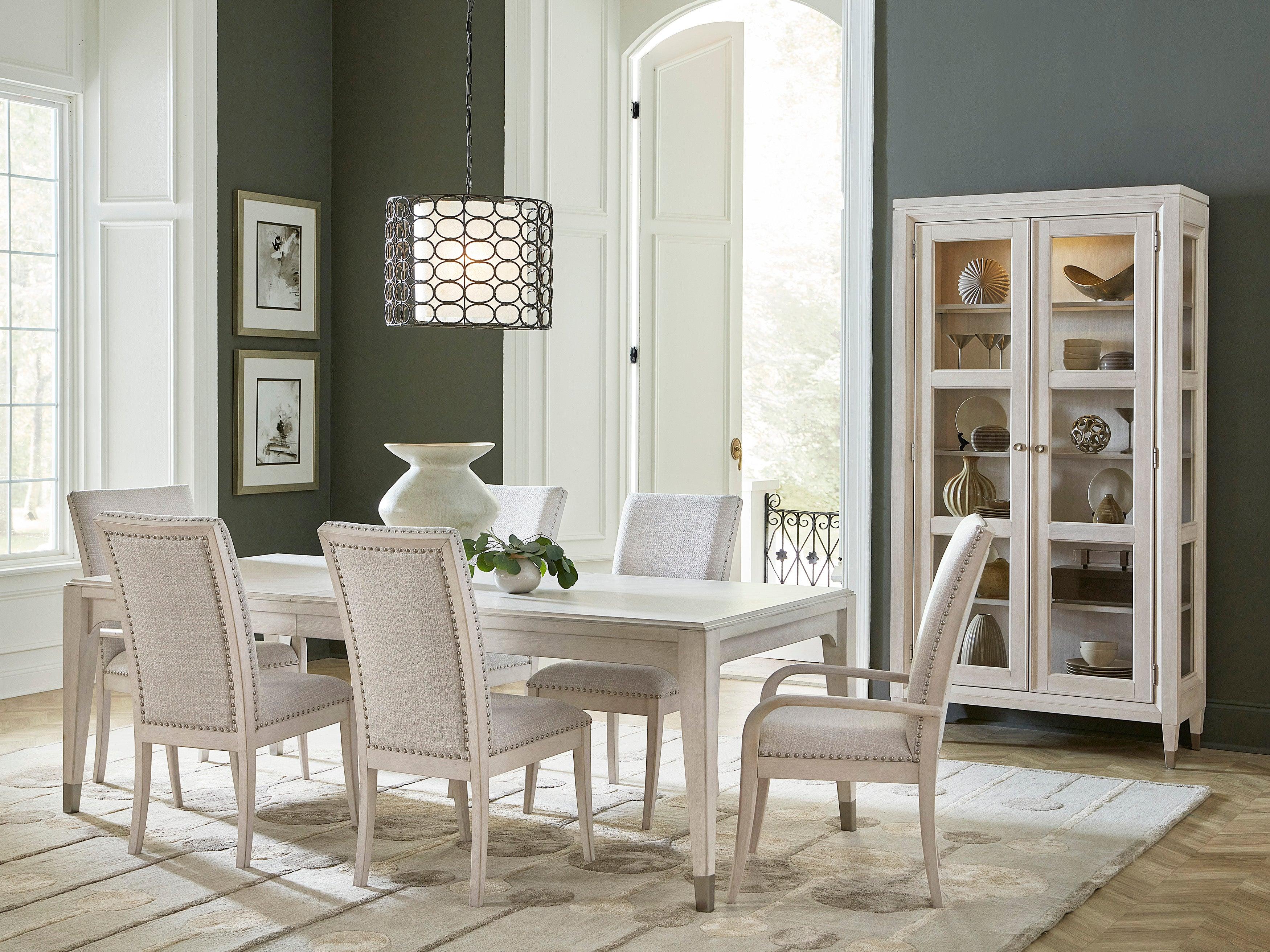 Ashby Place 2-Door Display Cabinet - Remutear