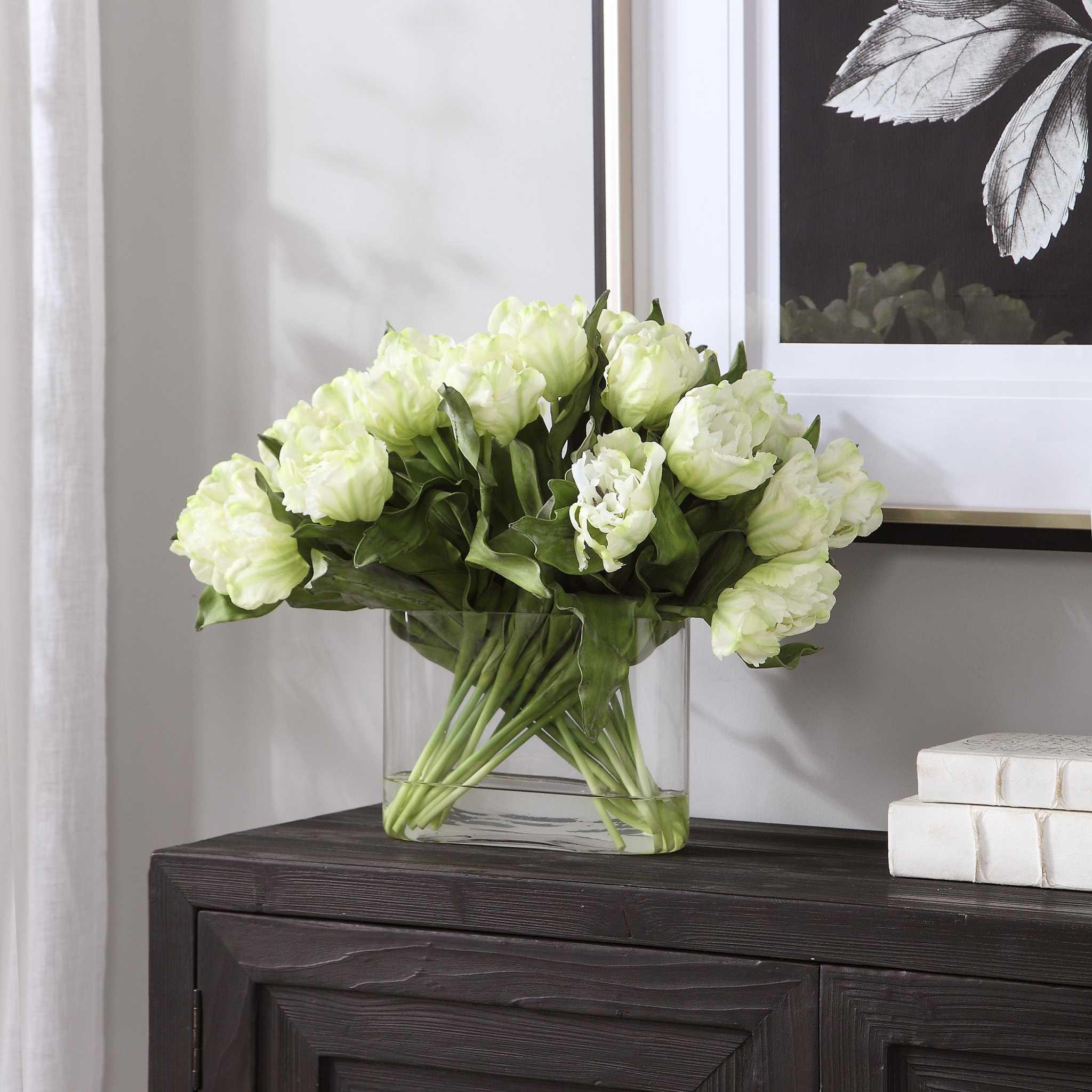 Kimbry Tulip Centerpiece - Remutear