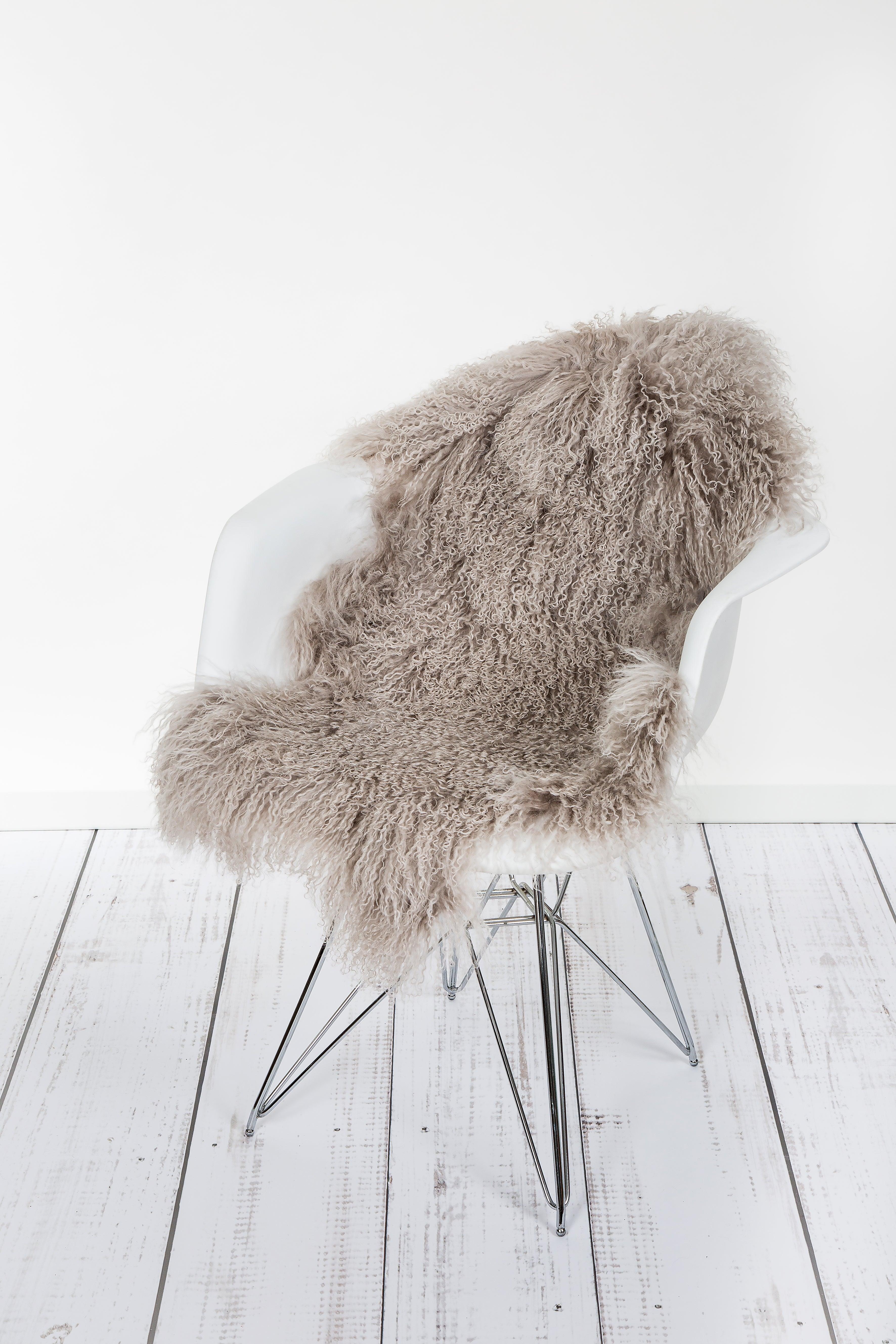 Tibetan Long Wool Sheepskin Single Pelt - Remutear