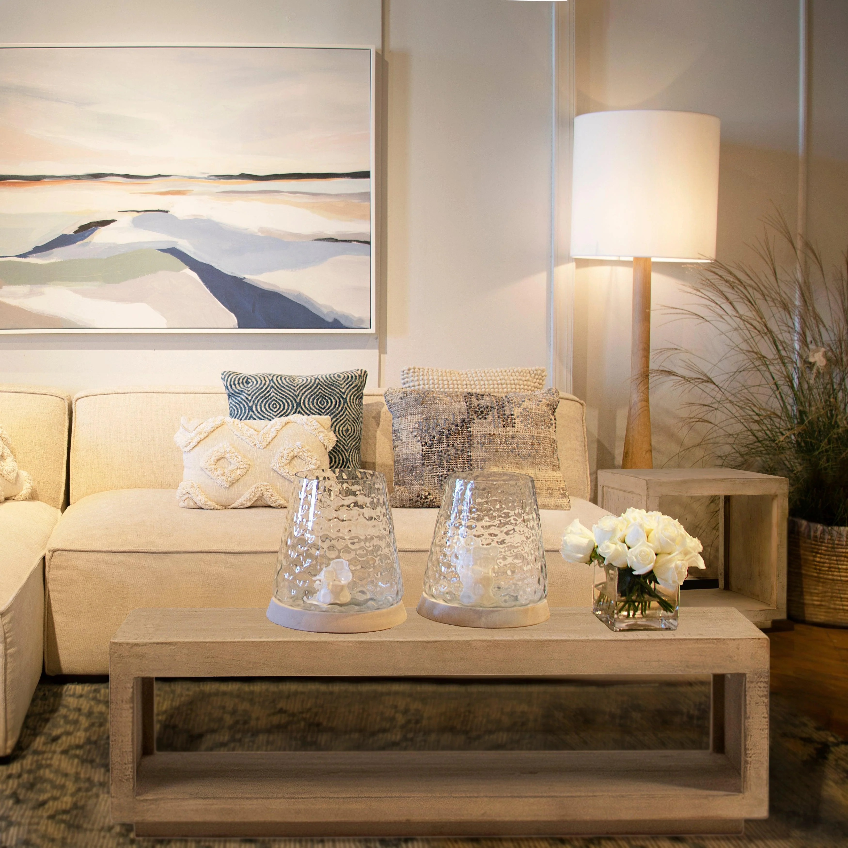 Daphnee Coffee Table - Remutear