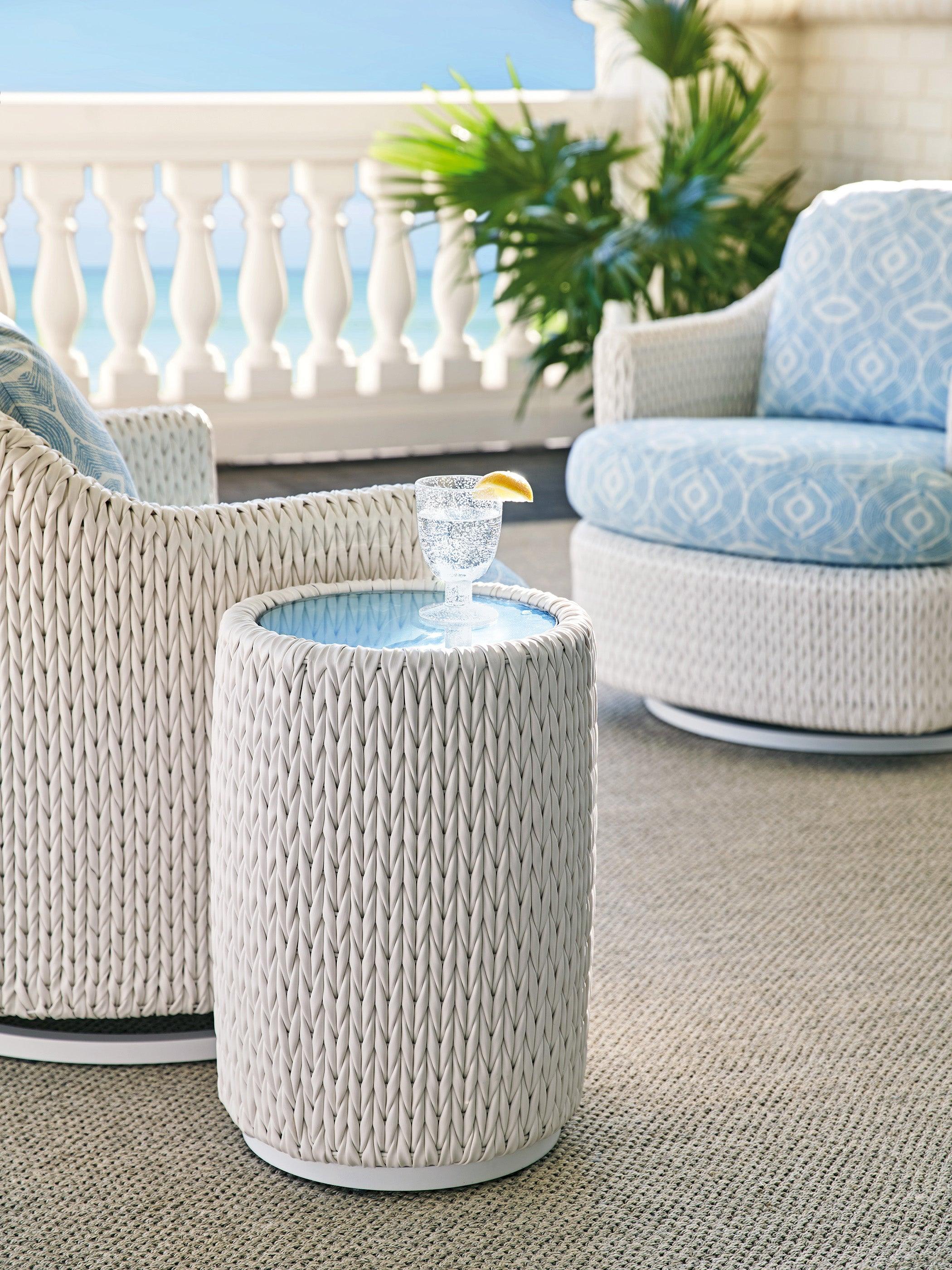 Promenade Accent Table - Remutear