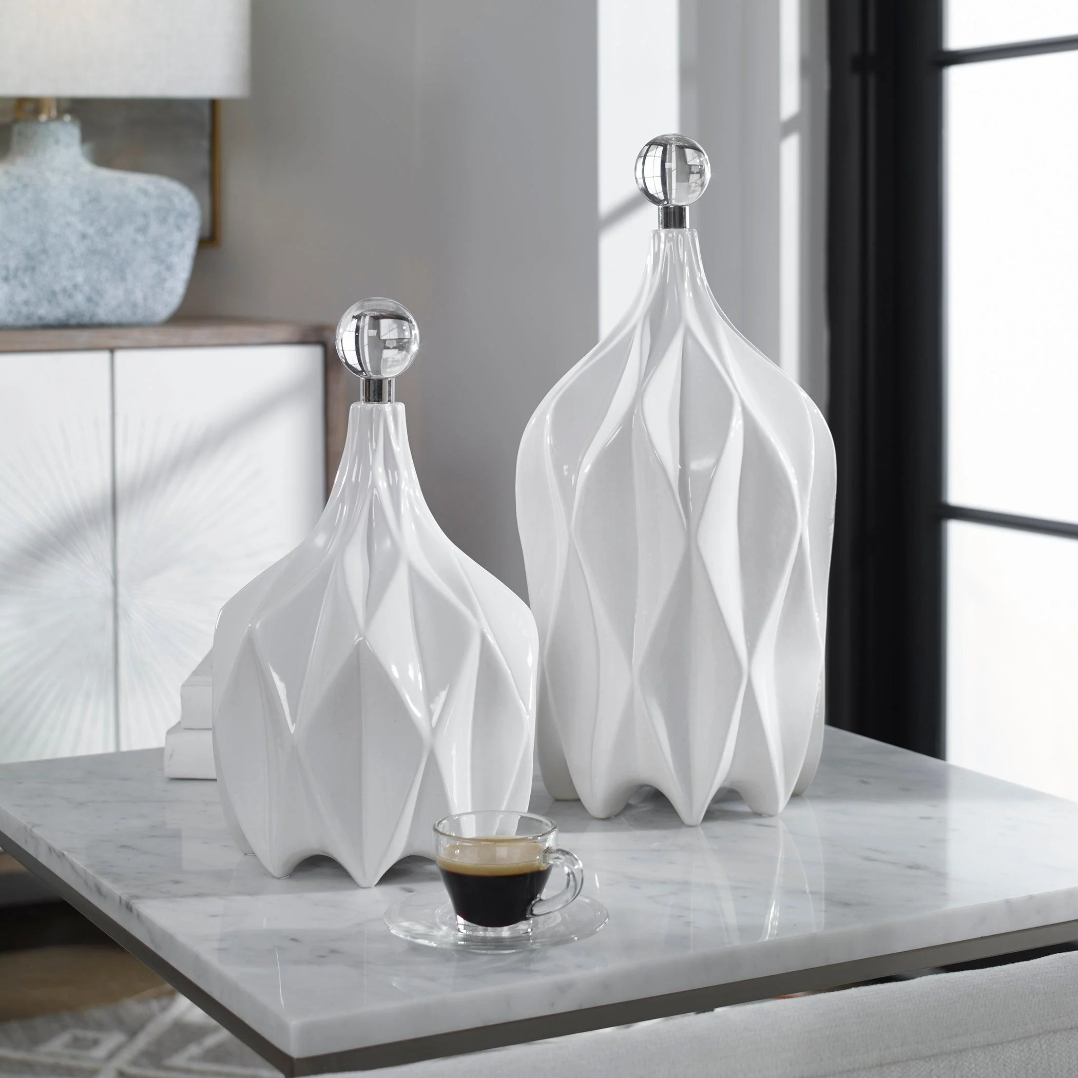 KLARA WHITE BOTTLES, SET OF 2 - Remutear