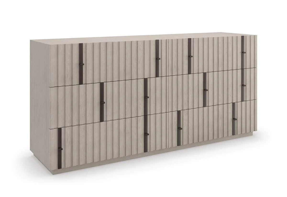 Kelly Hoppen Clancy Dresser - Remutear