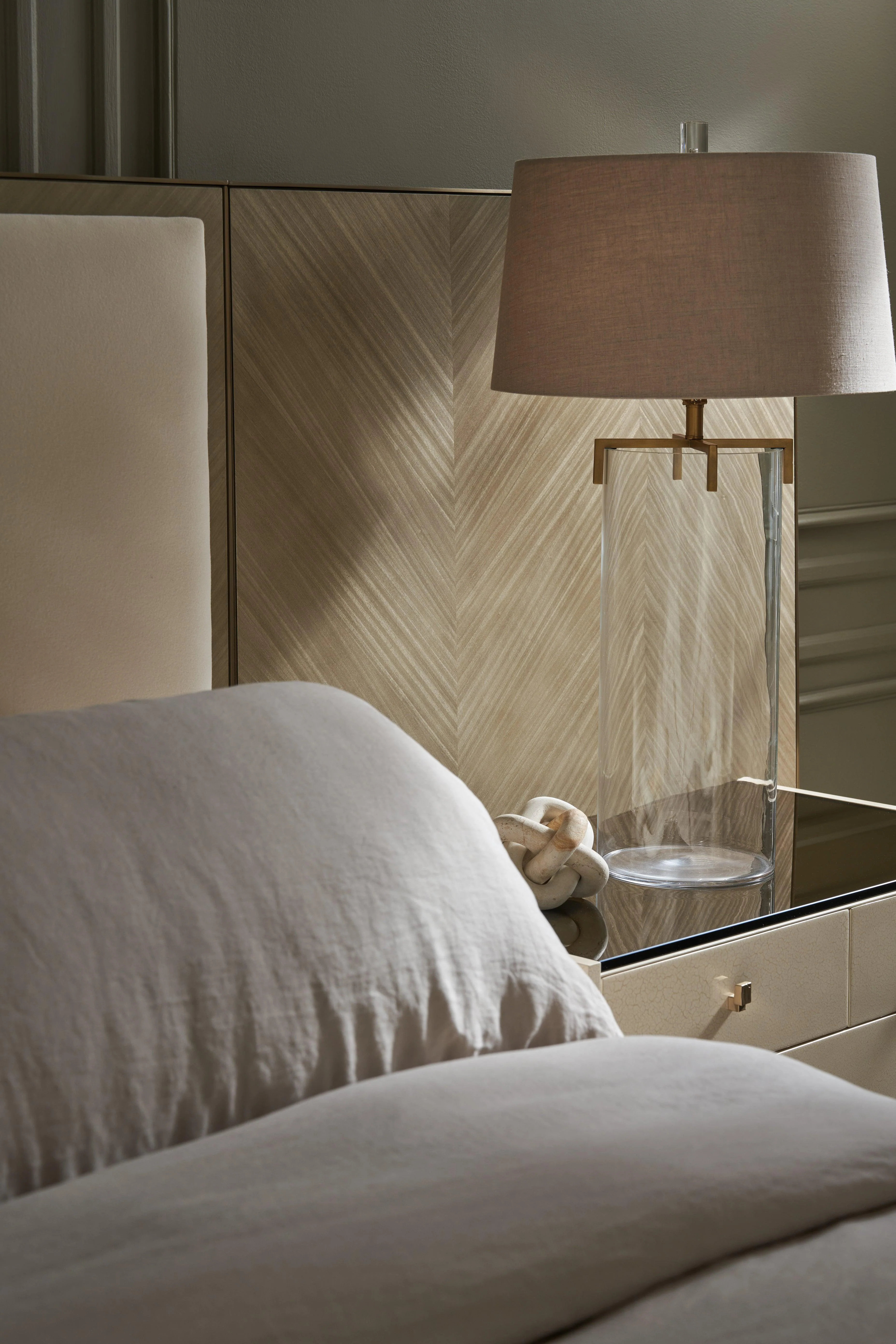 Classic Anthology Bed With Wings - Remutear