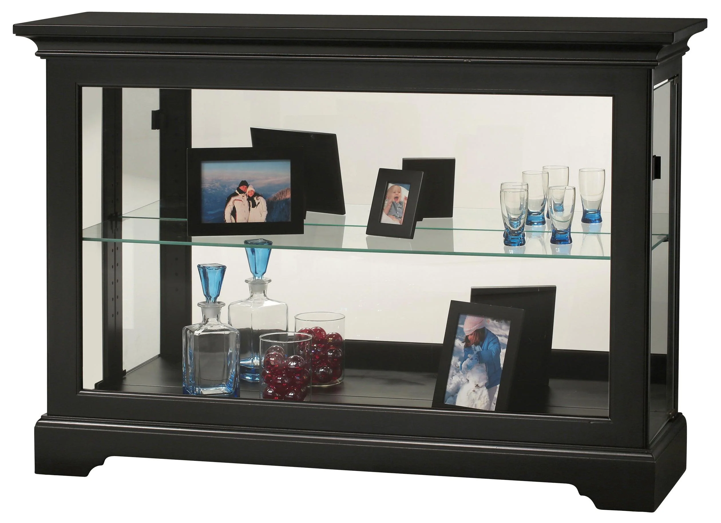 Underhill II Curio Cabinet - Remutear