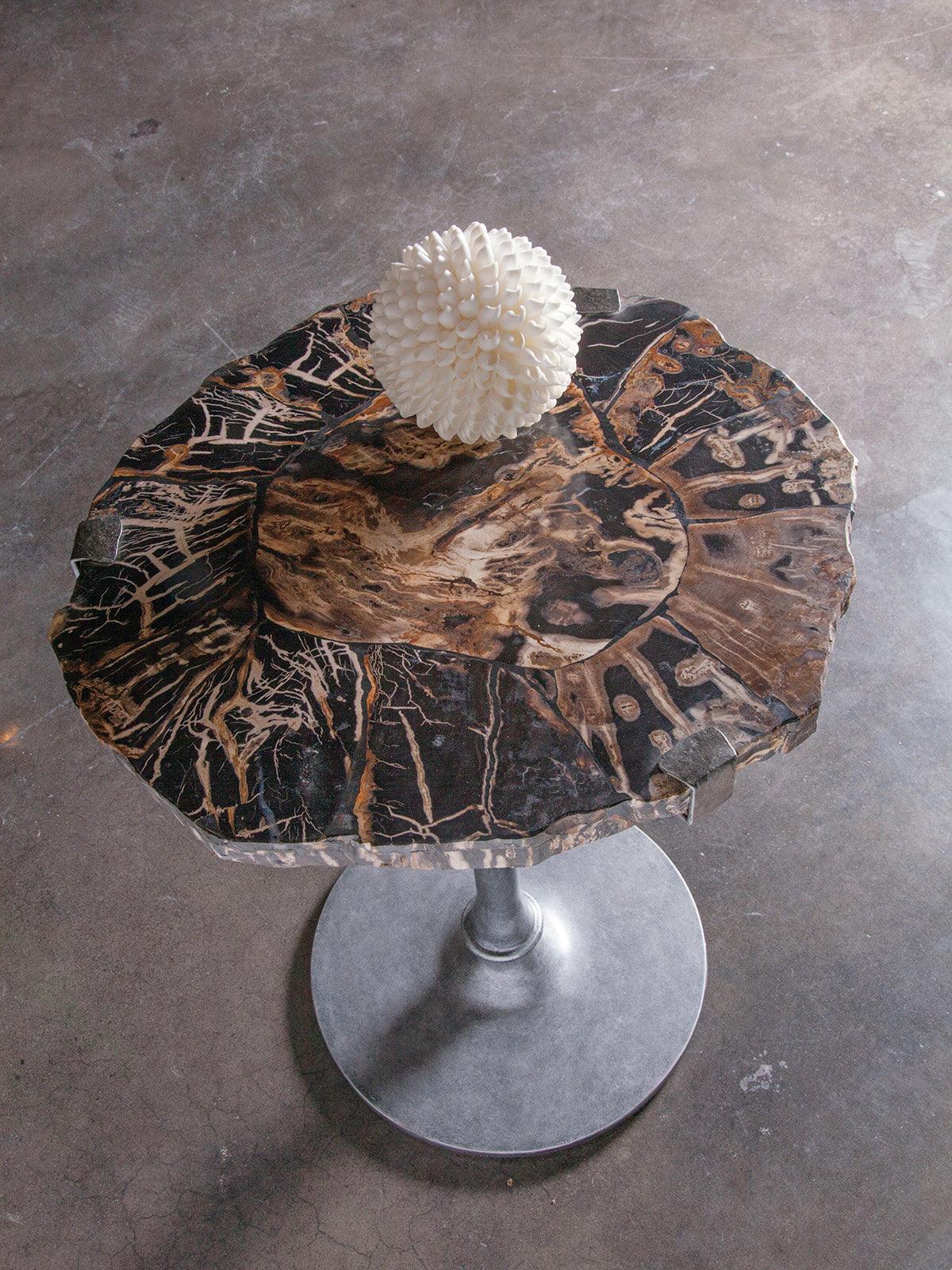 Signature Designs Kane Spot Table - Remutear