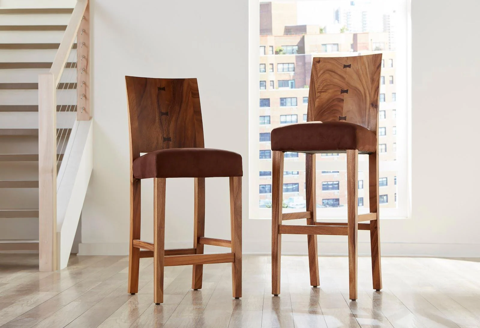 Ophelia Bar Stool, Chamcha Wood, Natural - Remutear