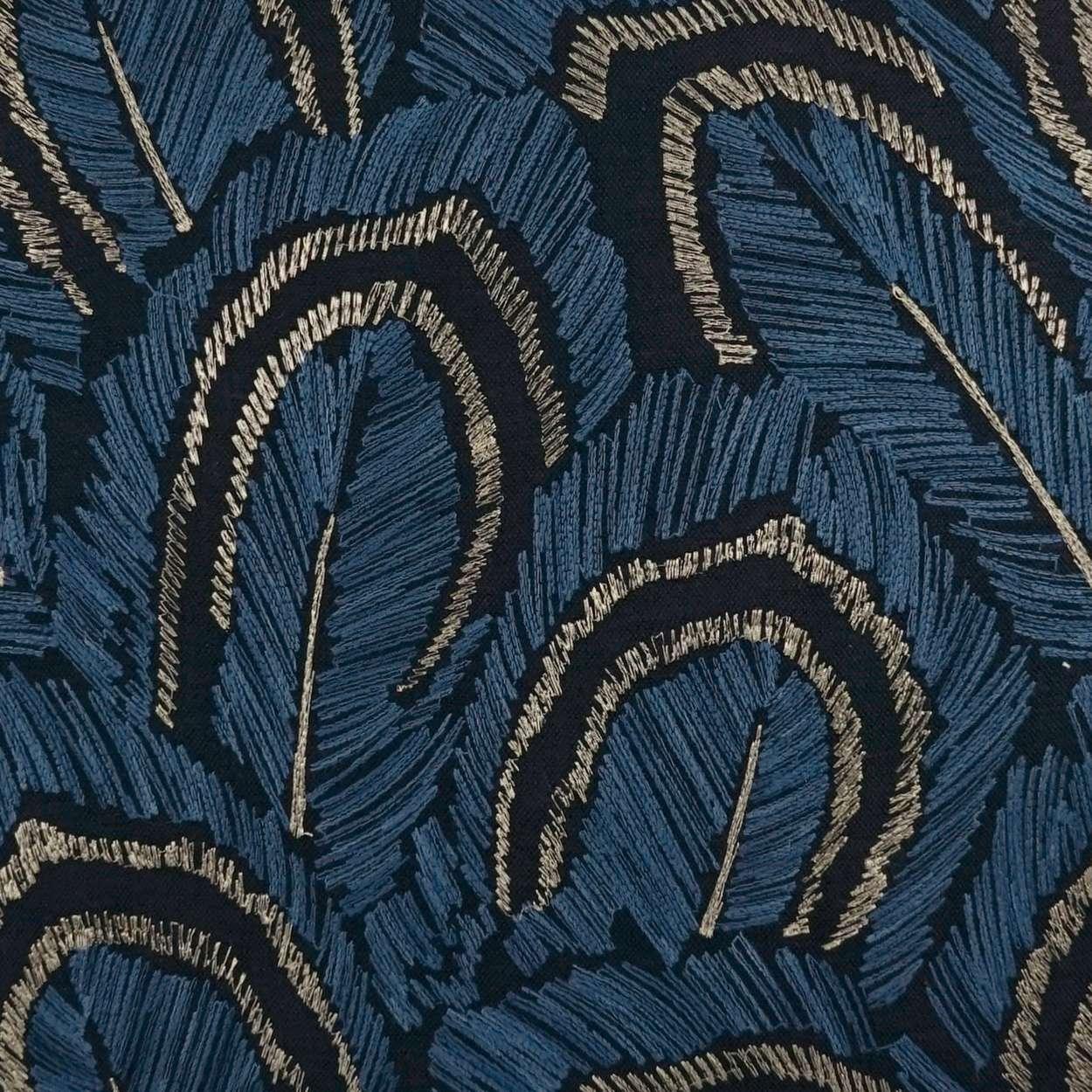 Plumage Pillow - Remutear