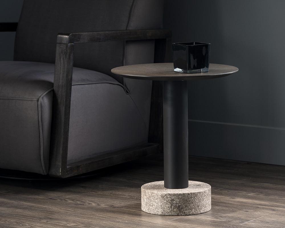Monaco End Table - Remutear
