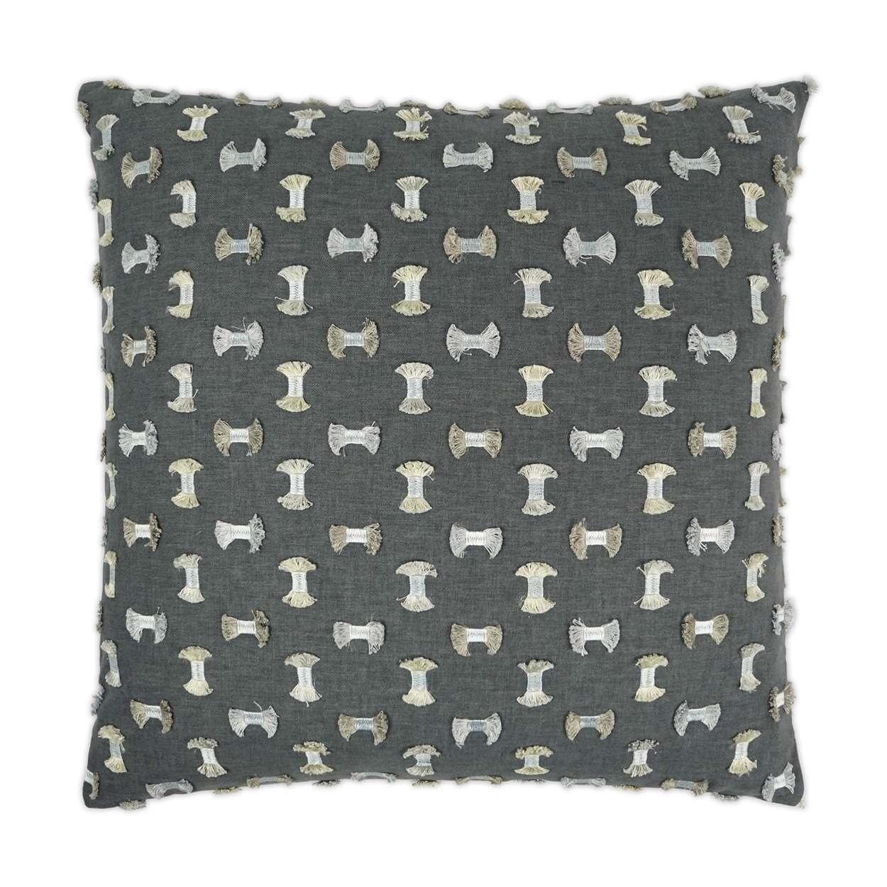 Frayed Pillow - Remutear