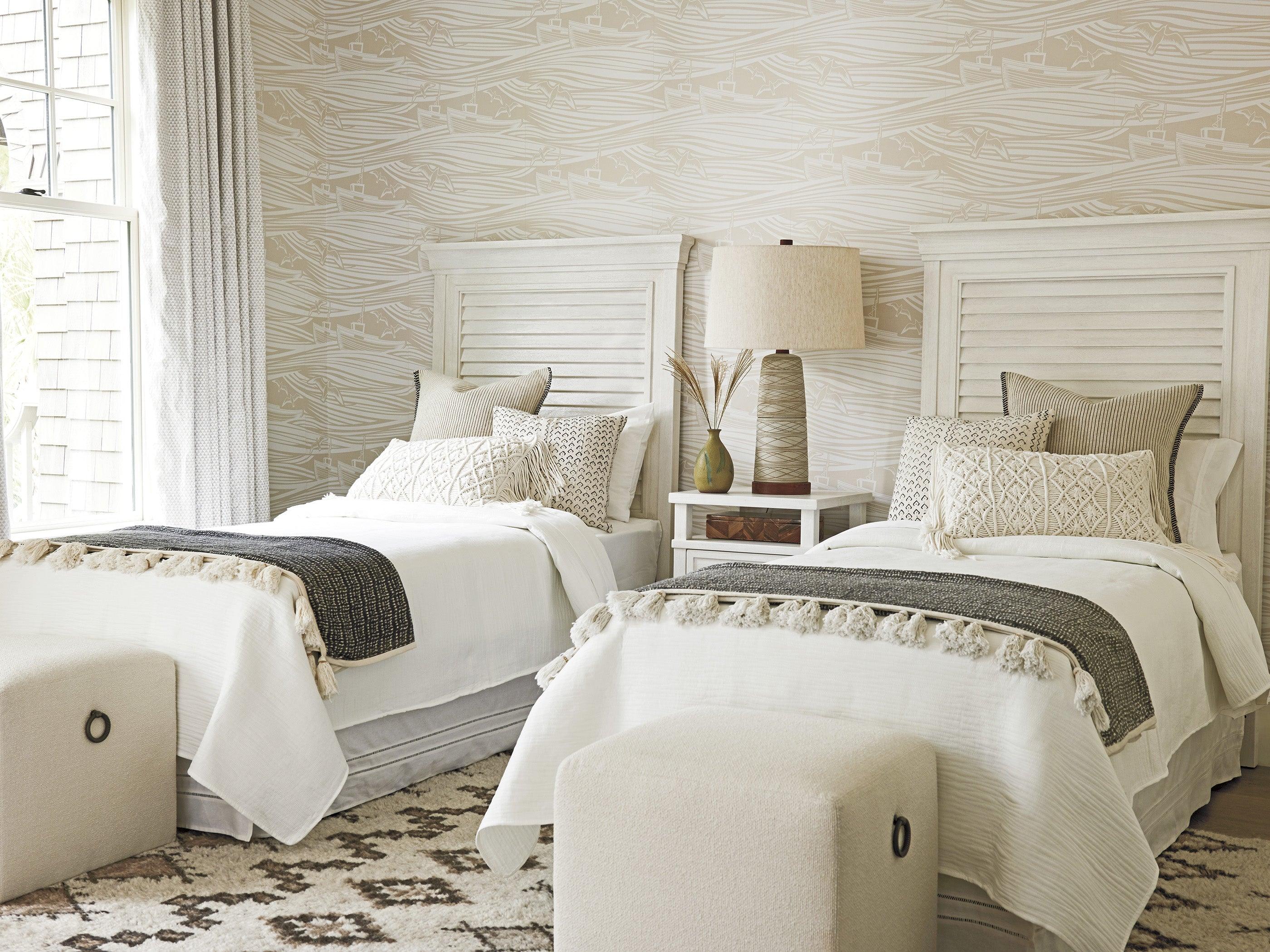 Ocean Breeze Royal Palm Louvered Headboard - Remutear