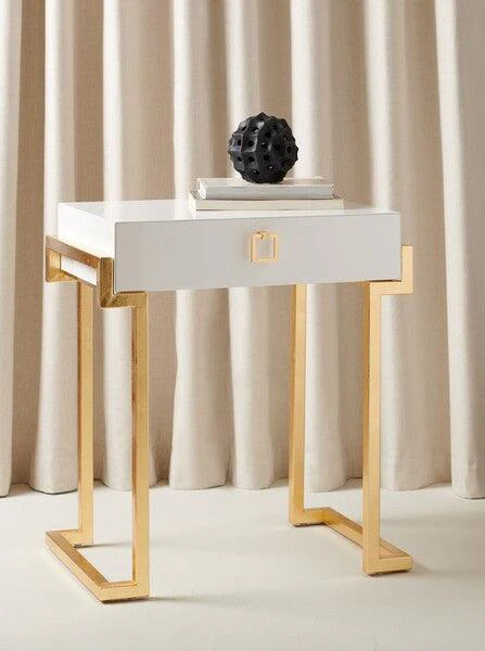 ABELE SIDE TABLE - Remutear