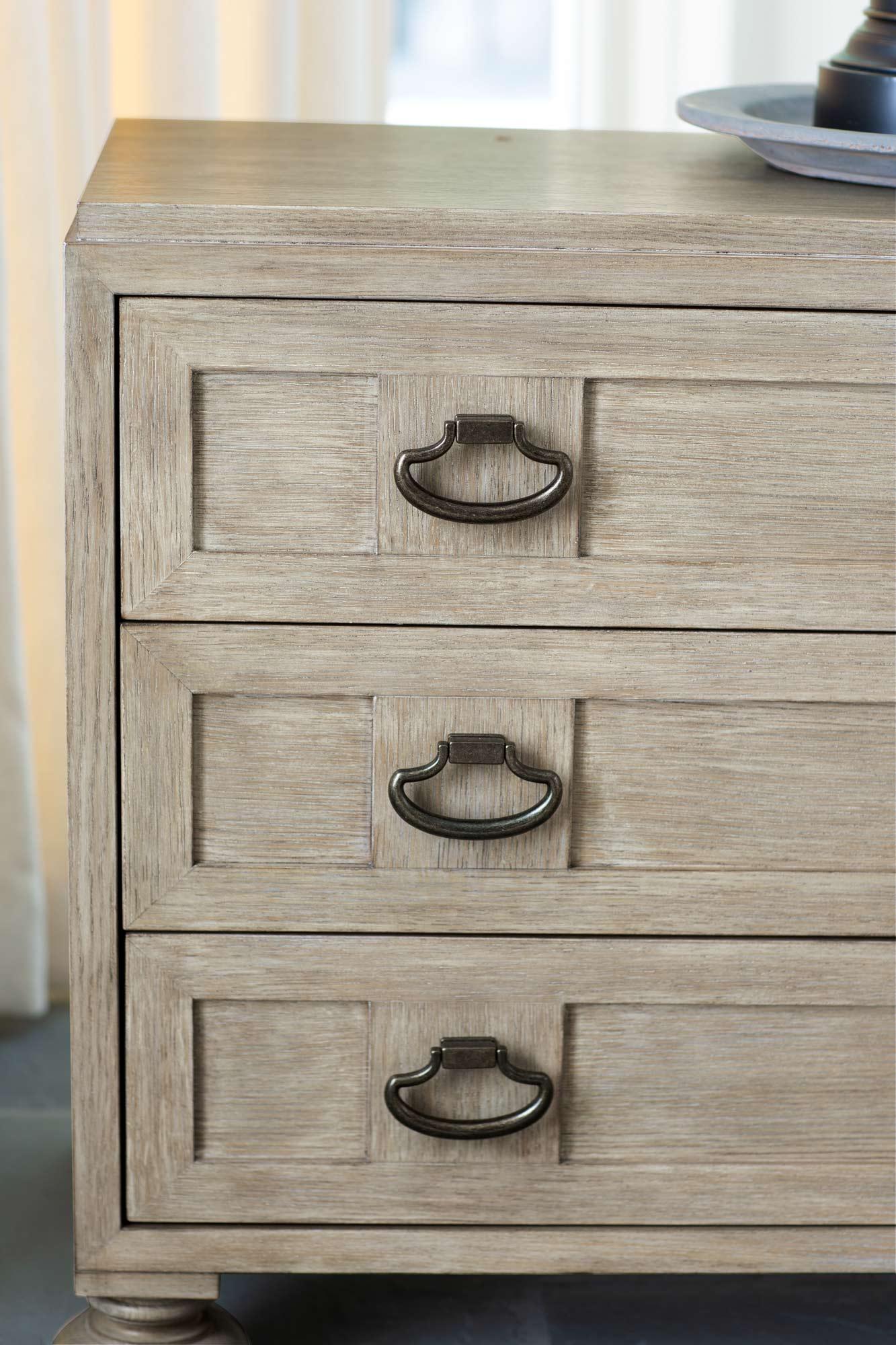 SANTA BARBARA NIGHTSTAND 39