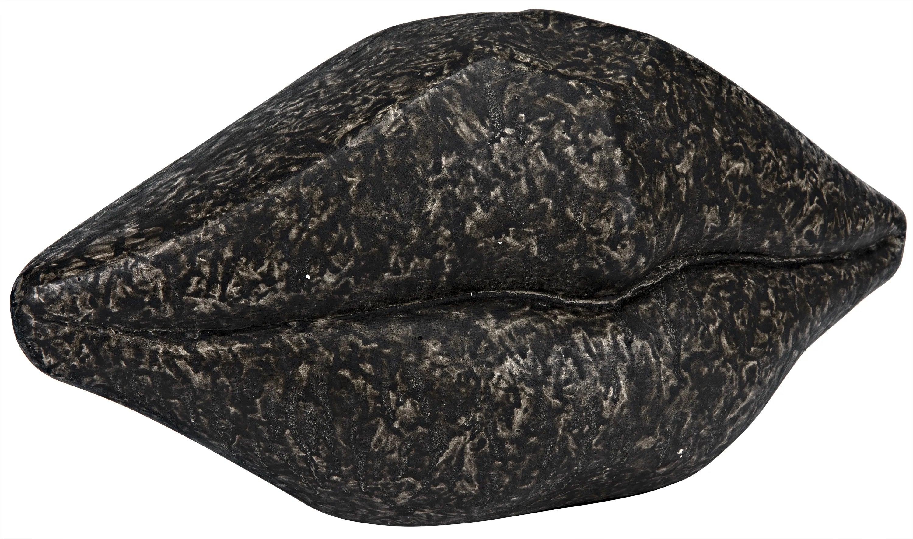 Lips, Black Fiber Cement - Remutear