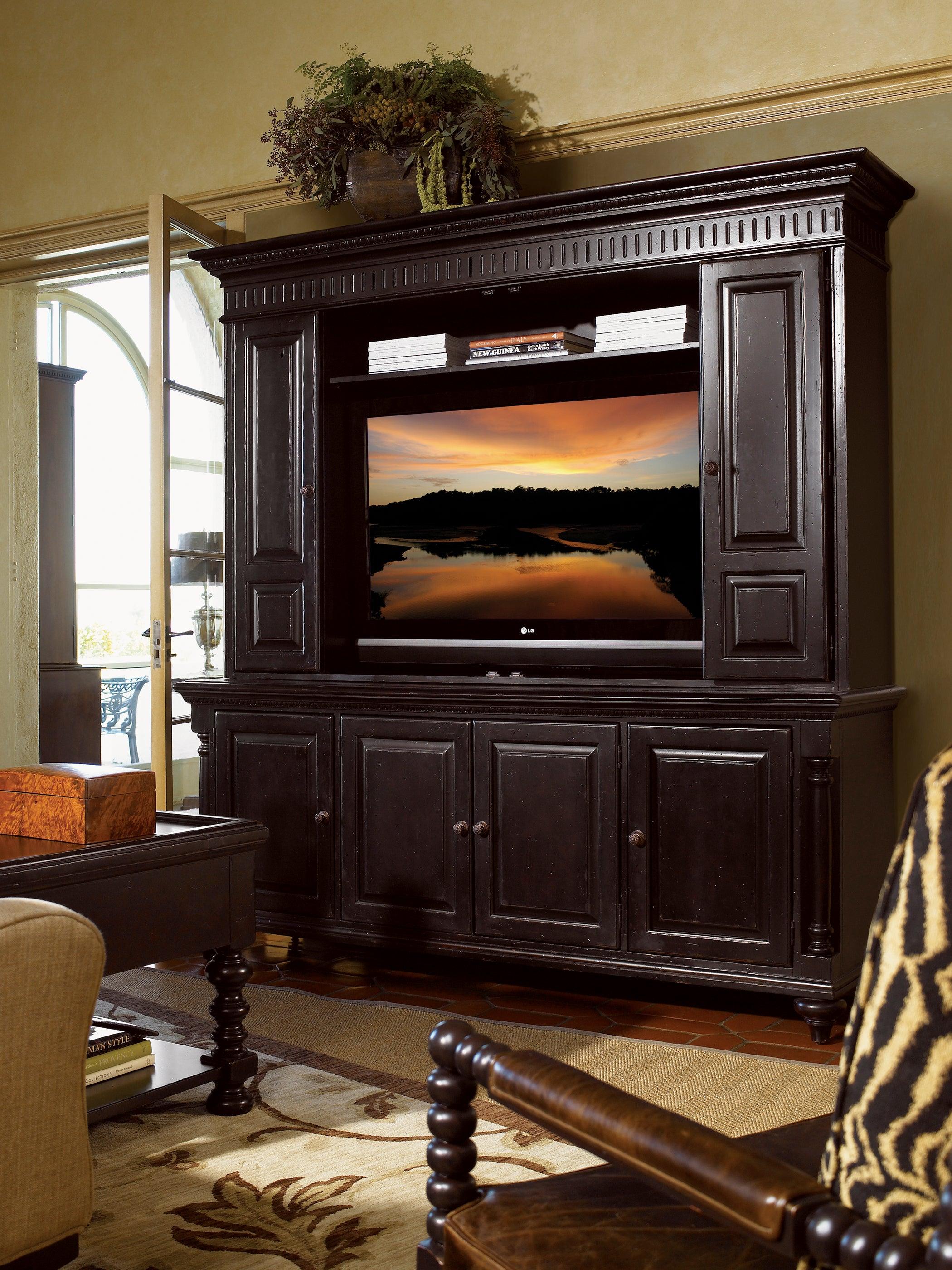 Kingstown Wellington Media Console - Remutear