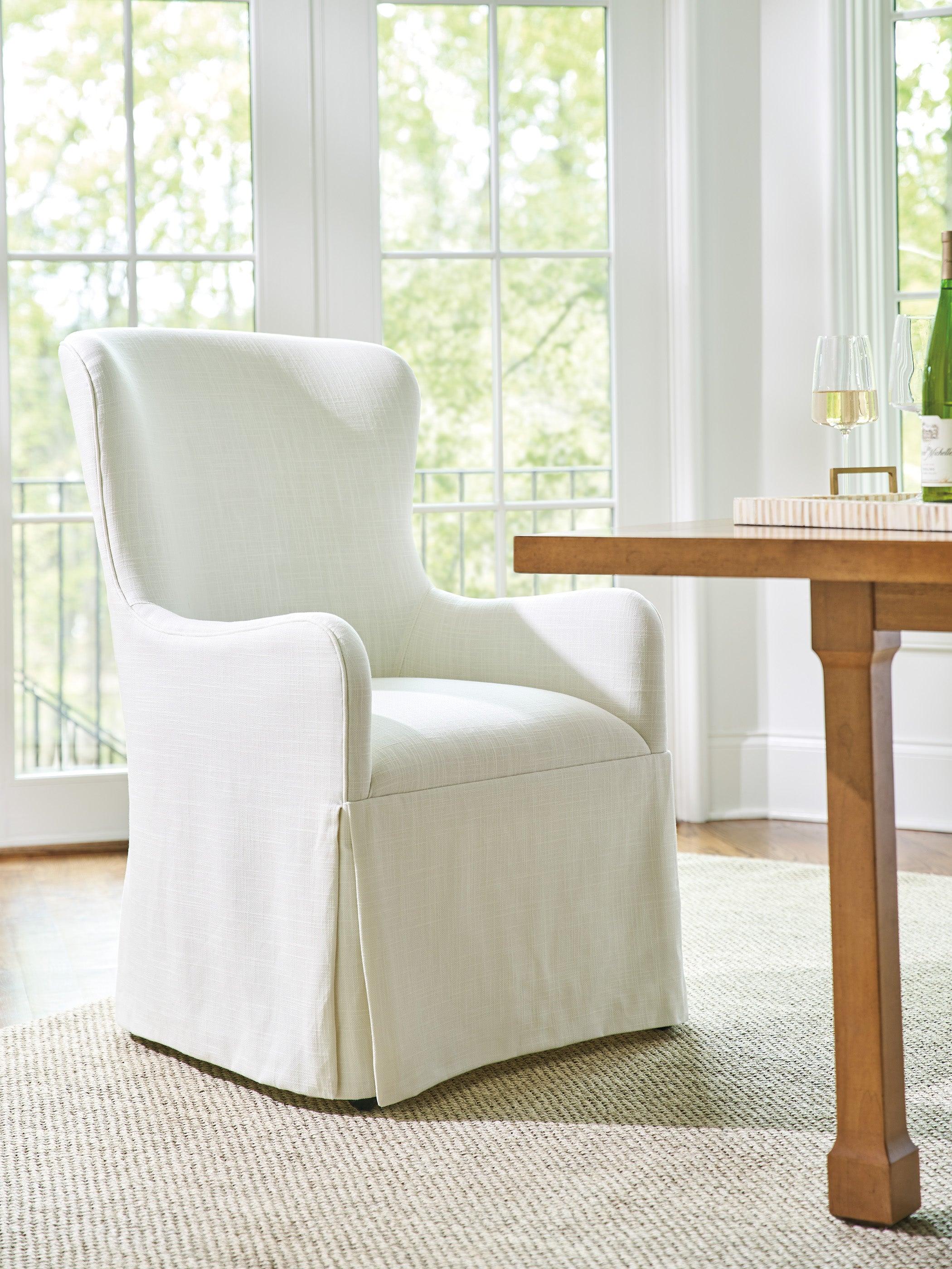 Laguna Aliso Upholstered Host Chair W/Casters - Remutear