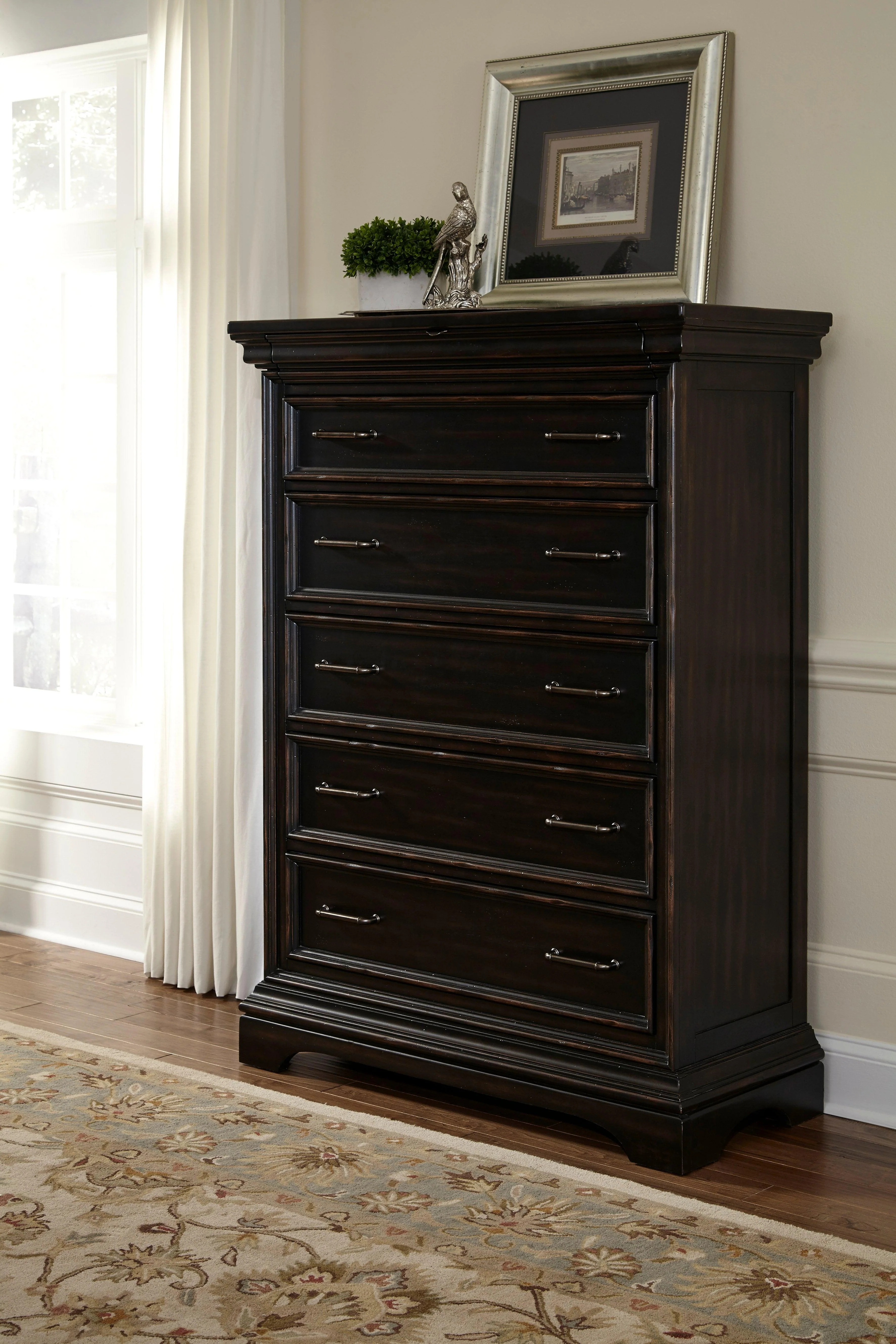 Caldwell 6 Drawer Dresser - Remutear