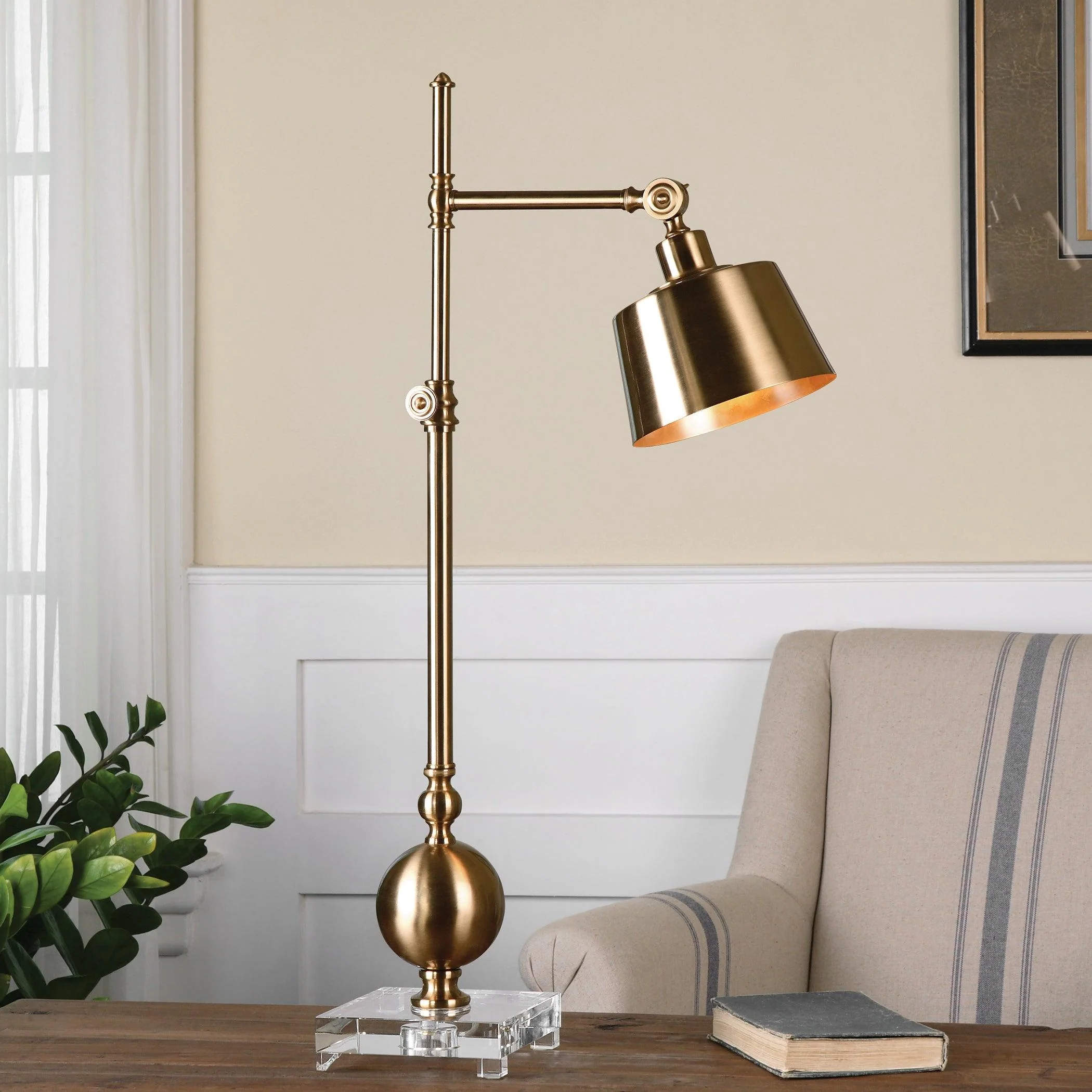 Laton Brushed Brass Task Lamp - Remutear