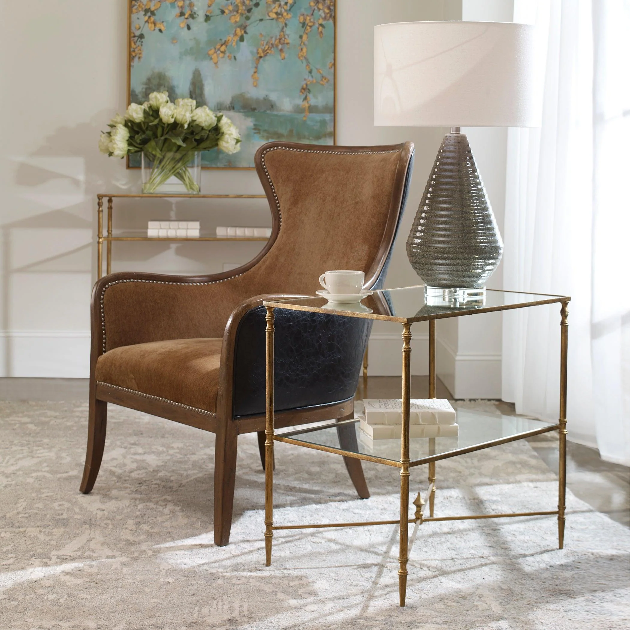 Henzler Mirrored Glass Lamp Table - Remutear