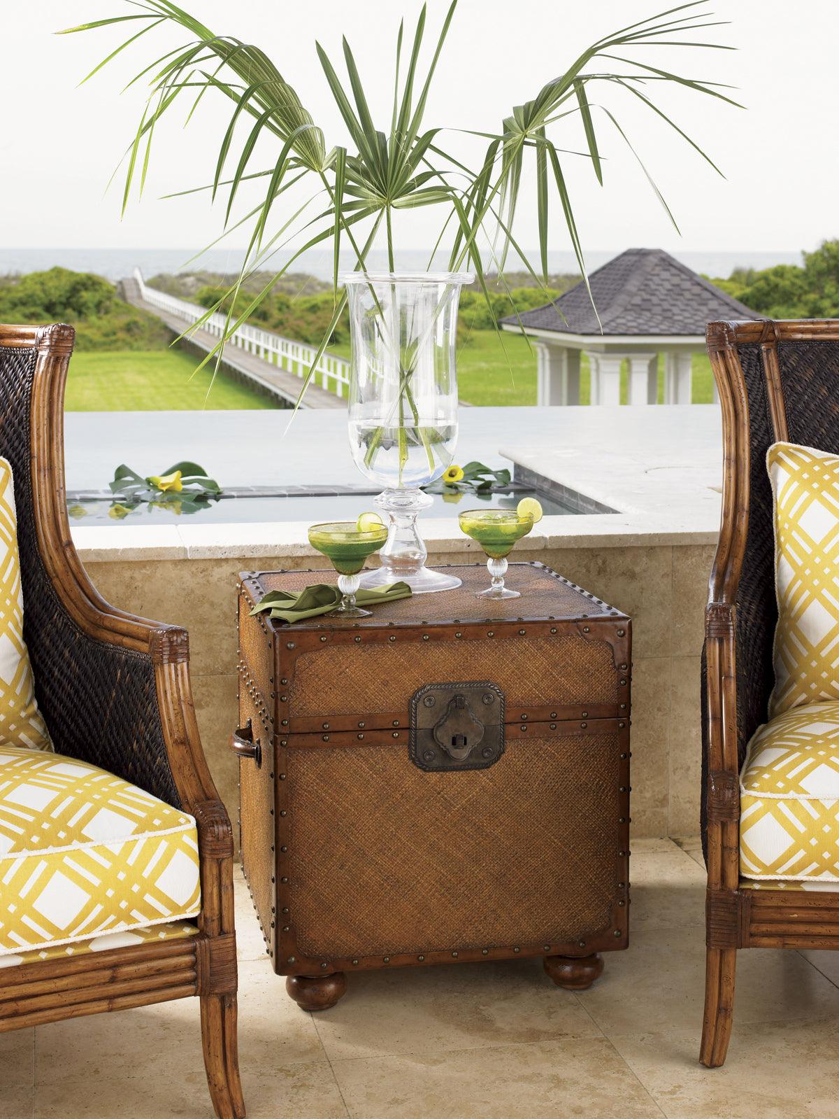 Island Estate East Cove Trunk - Remutear