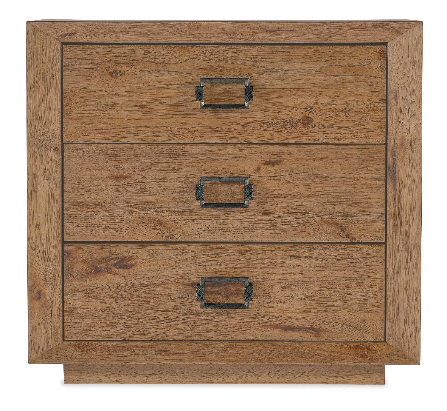 Big Sky Three Drawer Nightstand 1 - Remutear