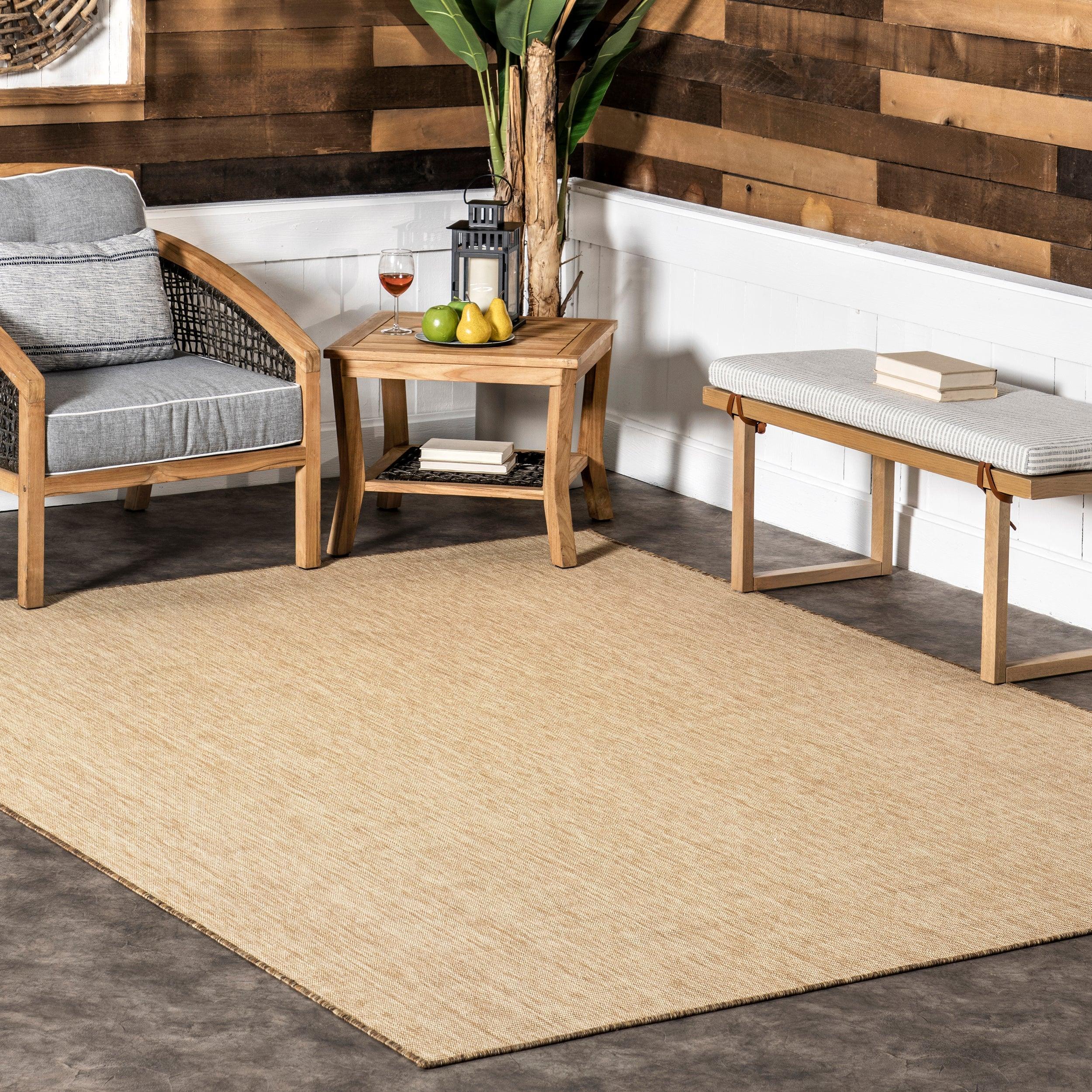 Nakia Transitional Indoor/Outdoor Area Rug - Remutear