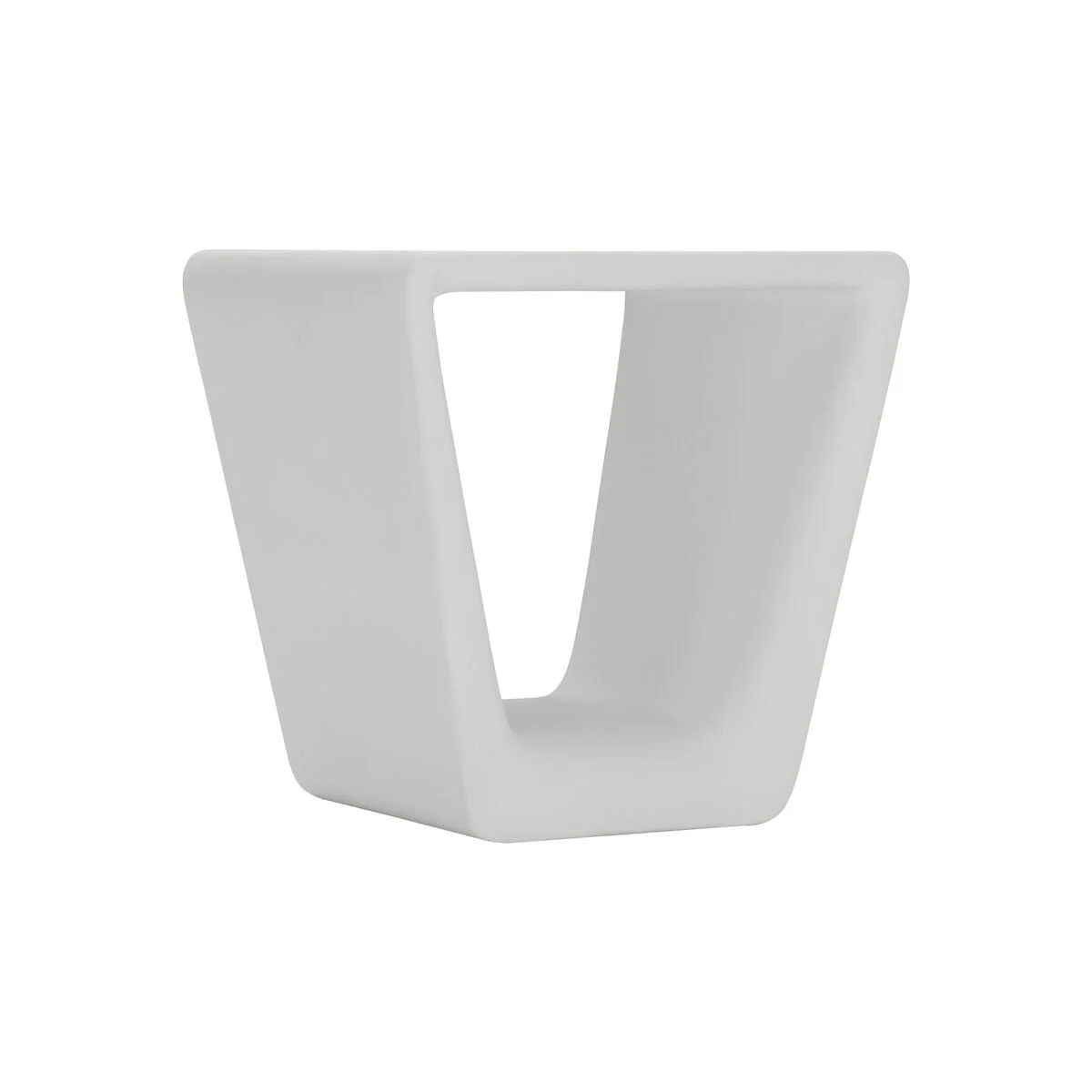 HYANNIS ACCENT TABLE - Remutear
