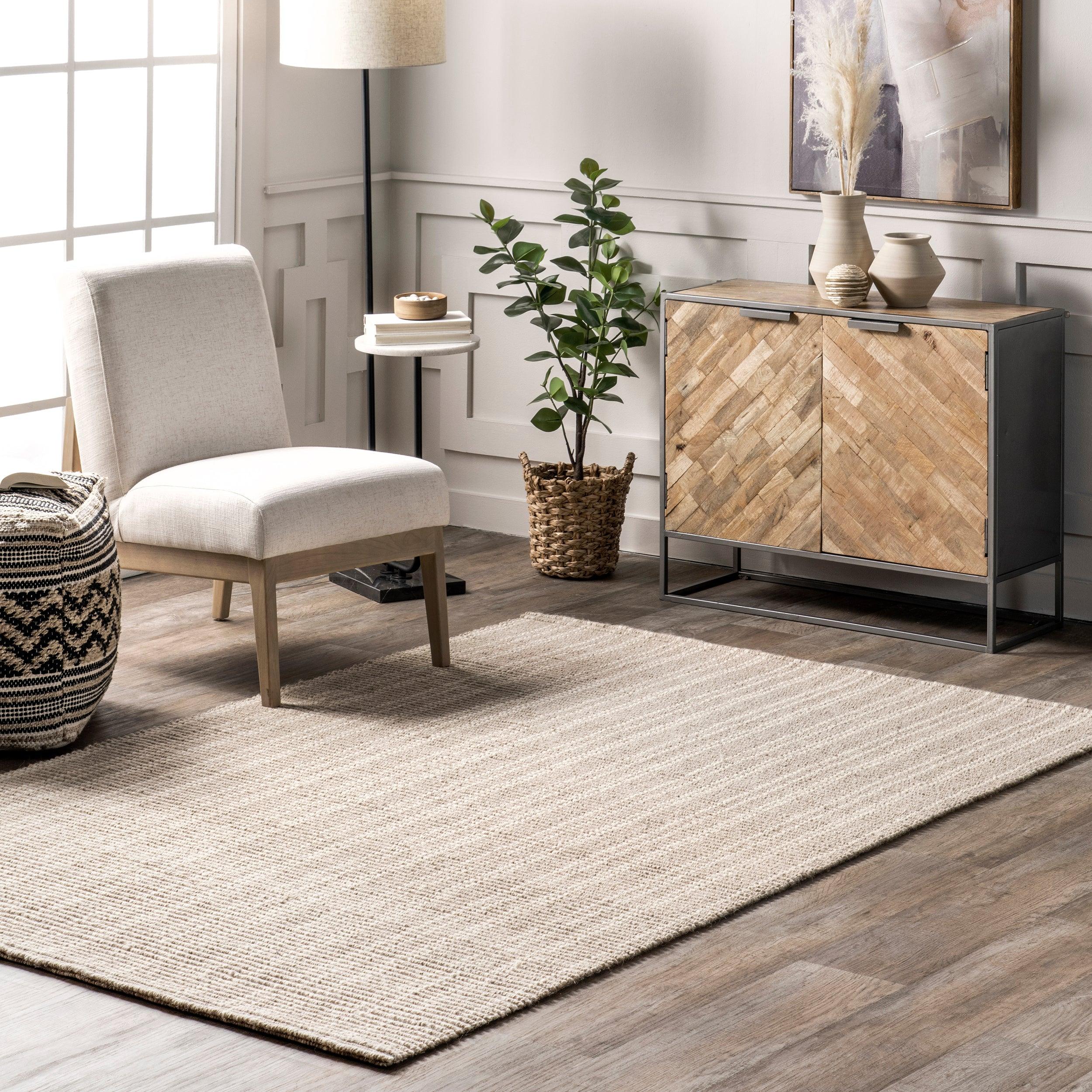 Jolinn Farmhouse Wool and Jute Area Rug - Remutear