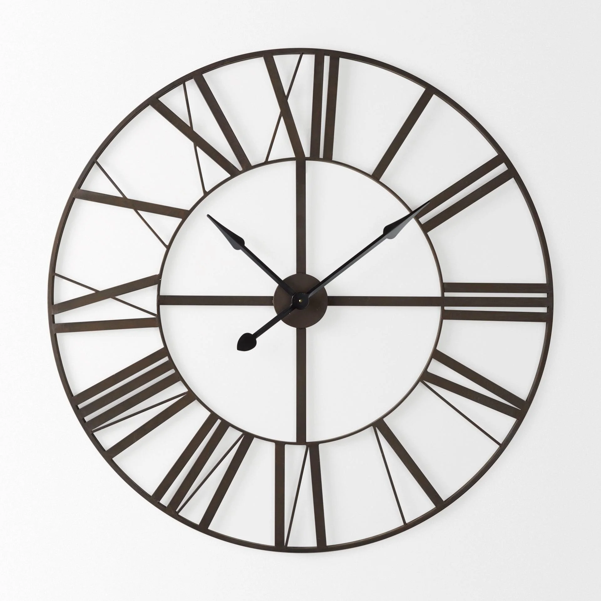 Pender 40.0L x 2.4W x 40.0H Black Iron Round Wall Clock - Remutear