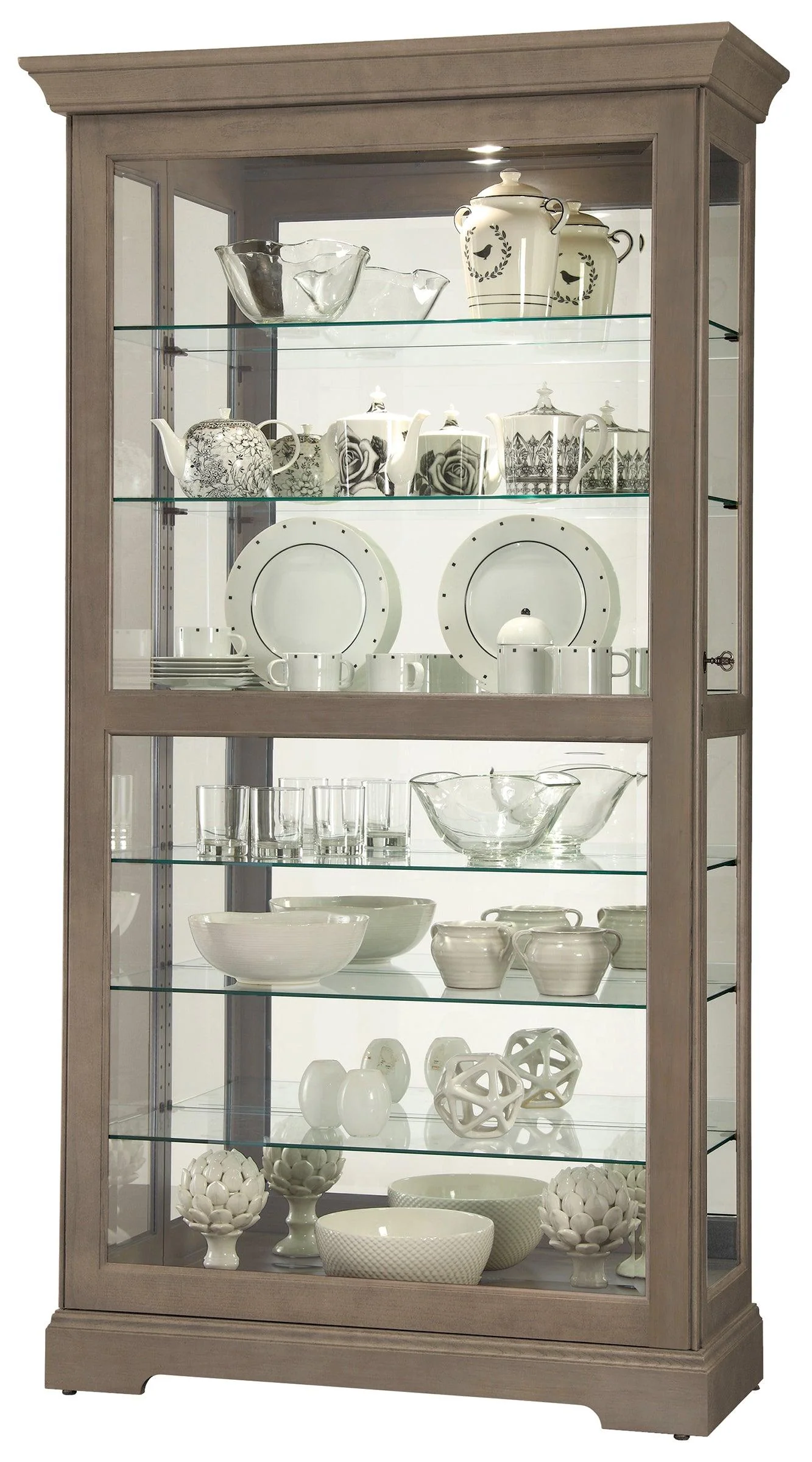 Tyler V Curio Cabinet - Remutear