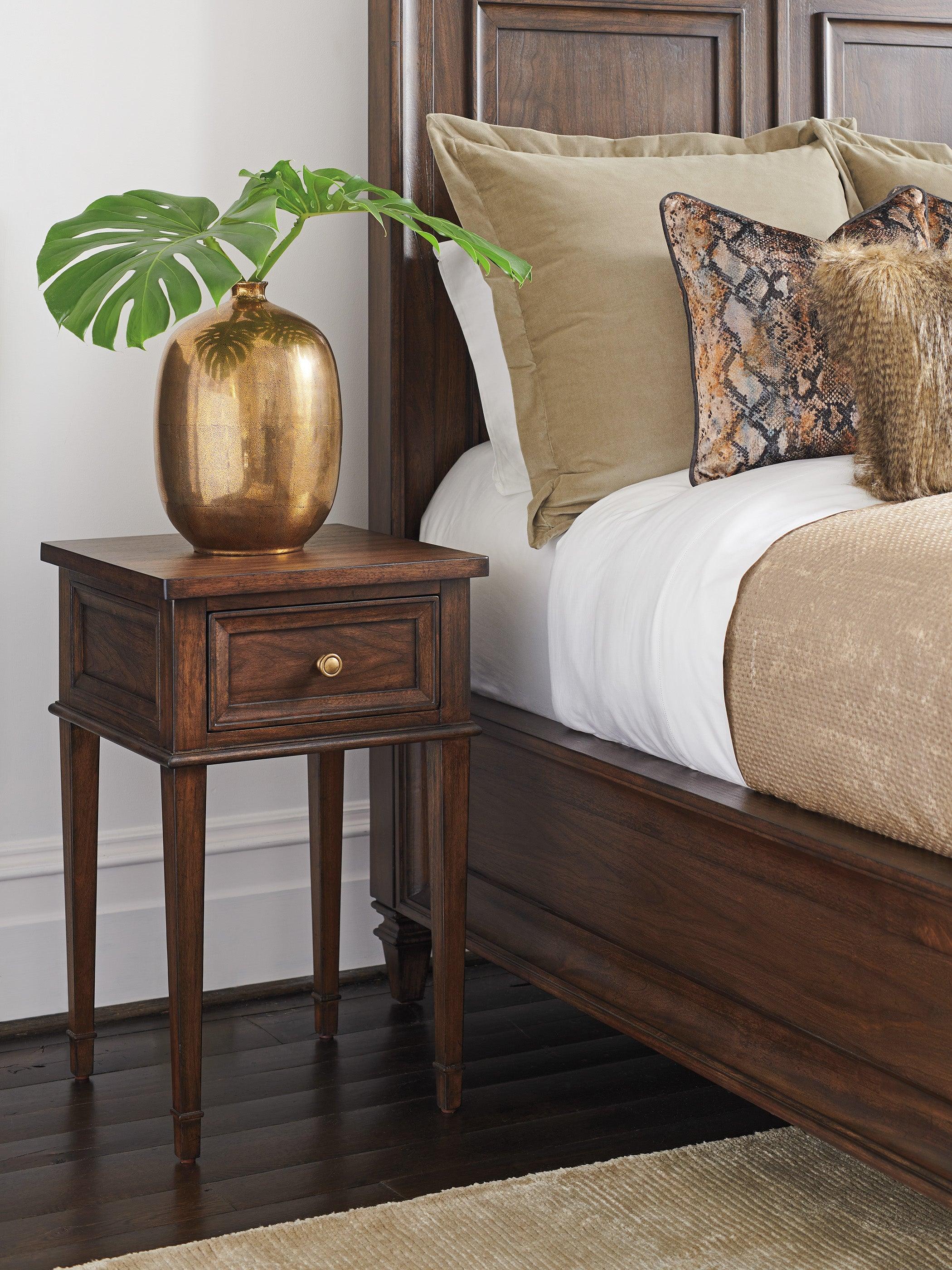 Silverado Surrey Night Table - Remutear