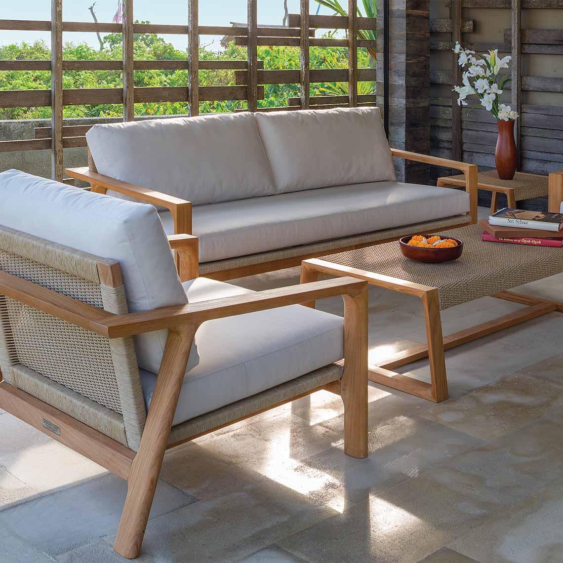 Hana Deep Seating Sofa - Remutear
