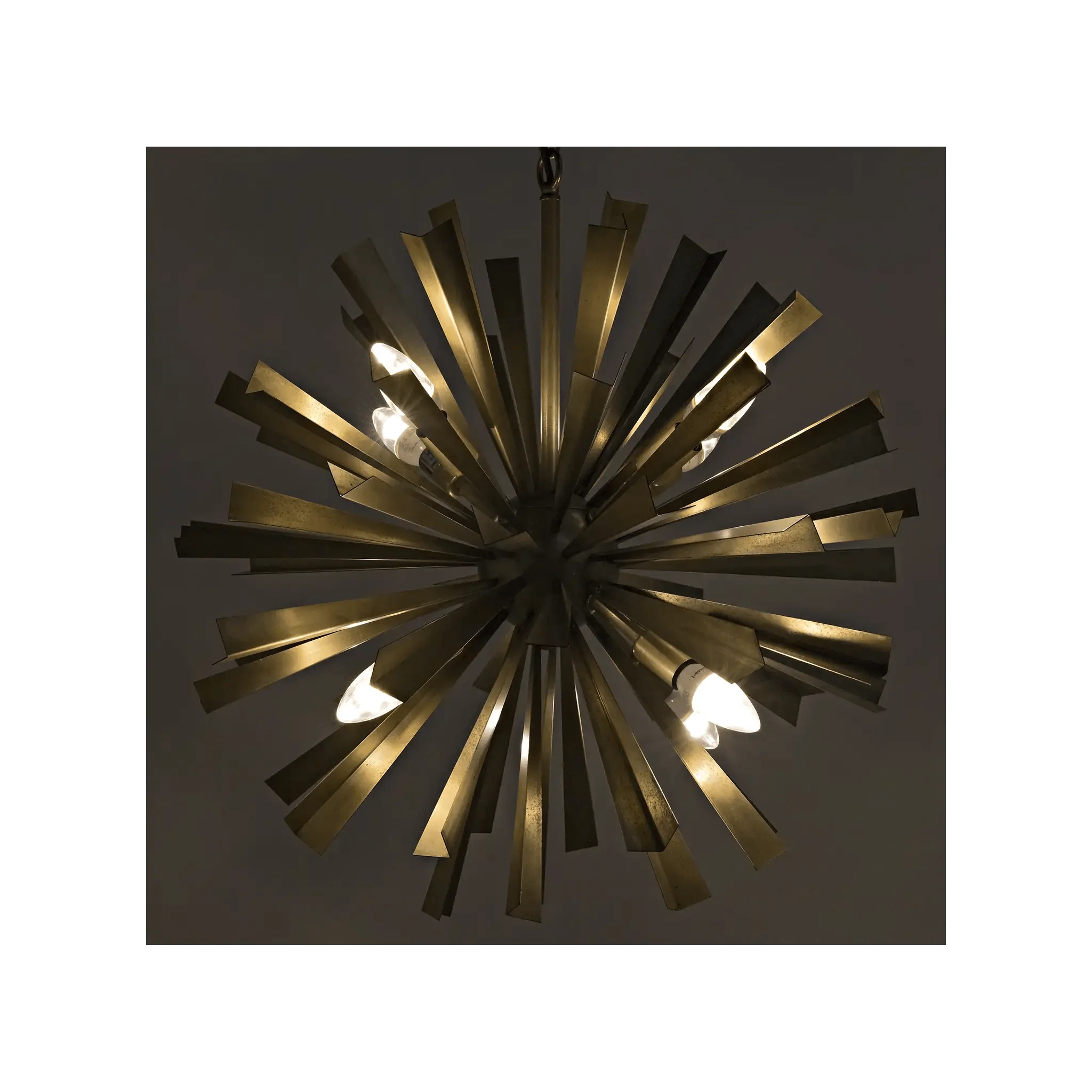 Bero Chandelier, Metal with Brass Finish - Remutear