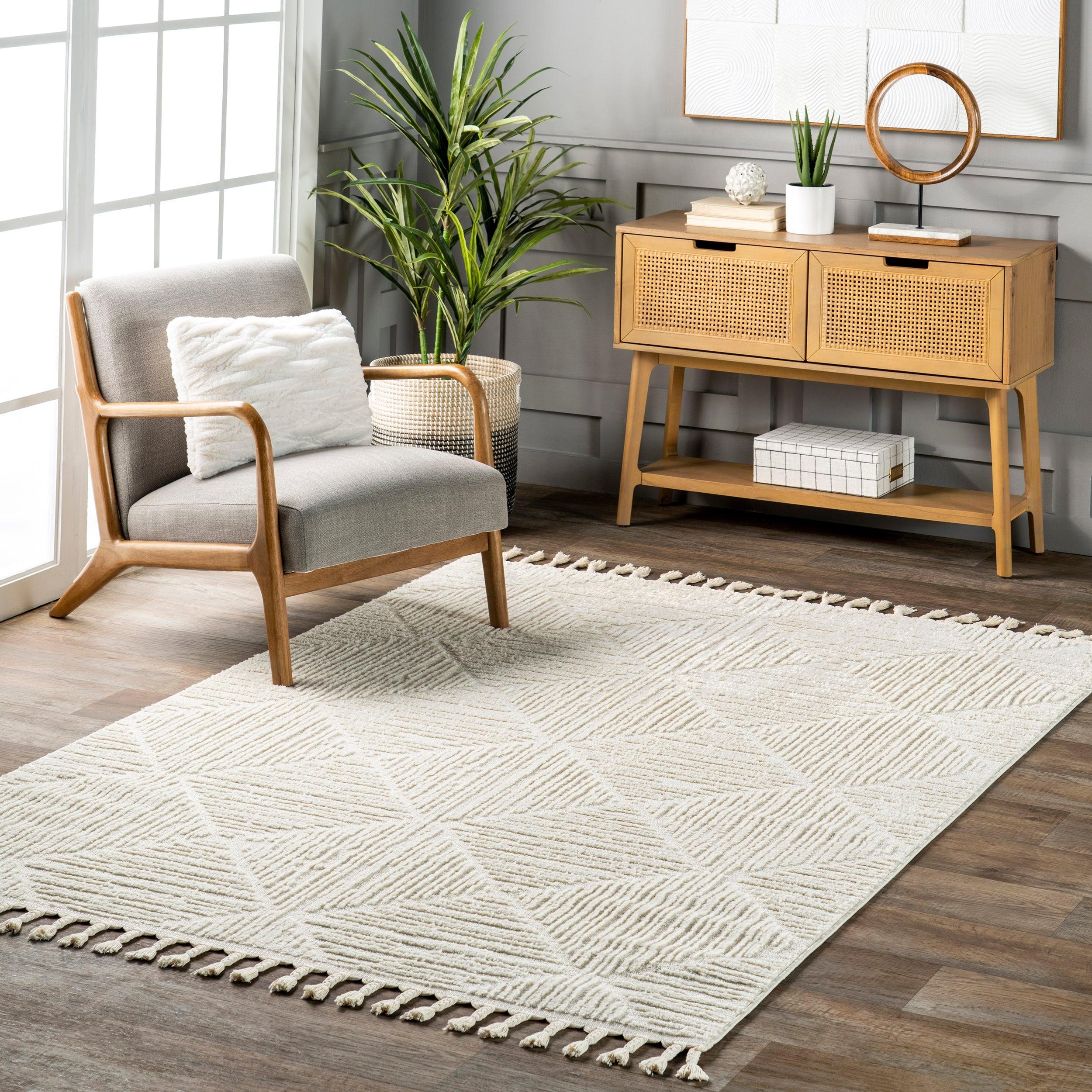 Kerry Textured Geometric Tasseled Area Rug - Remutear