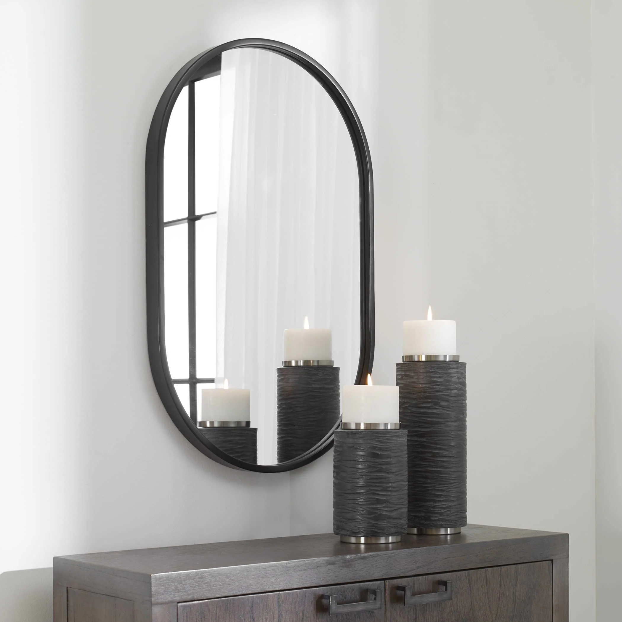 VARINA MINIMALIST BLACK OVAL MIRROR - Remutear