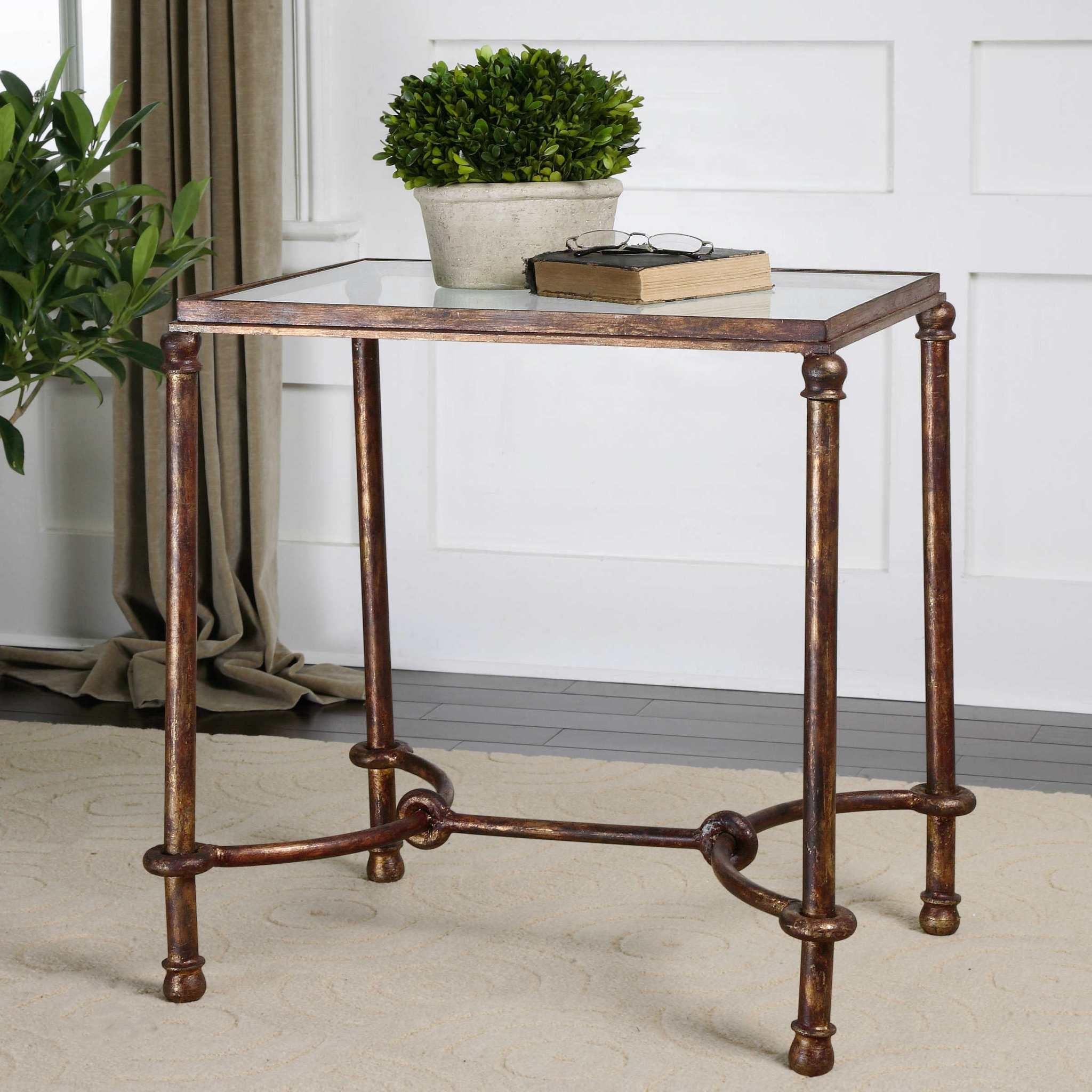 Warring Iron End Table - Remutear